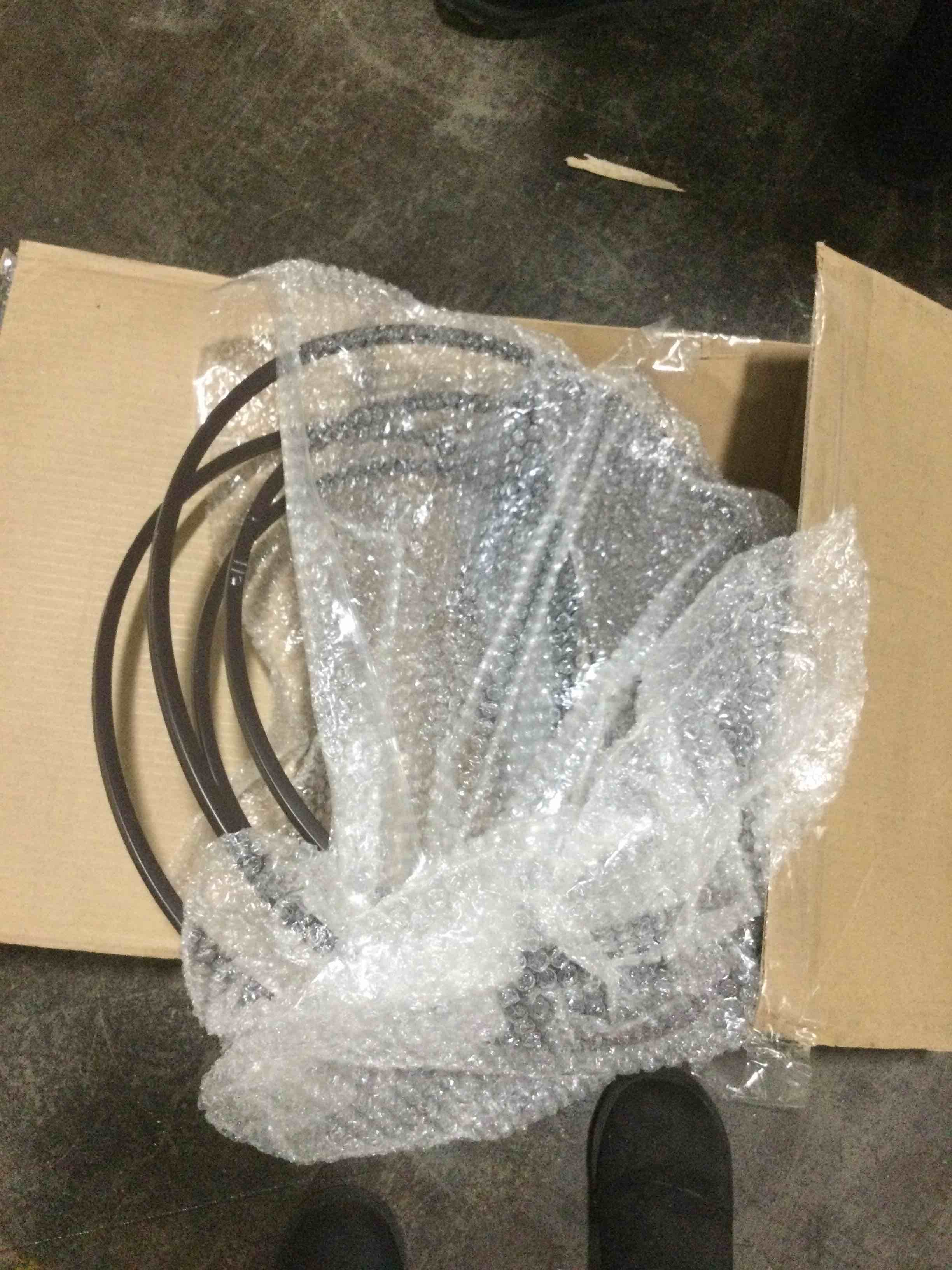 https://s3.amazonaws.com/lotting-images-prod/bidfta/BLU5982848_1708015411856.jpeg