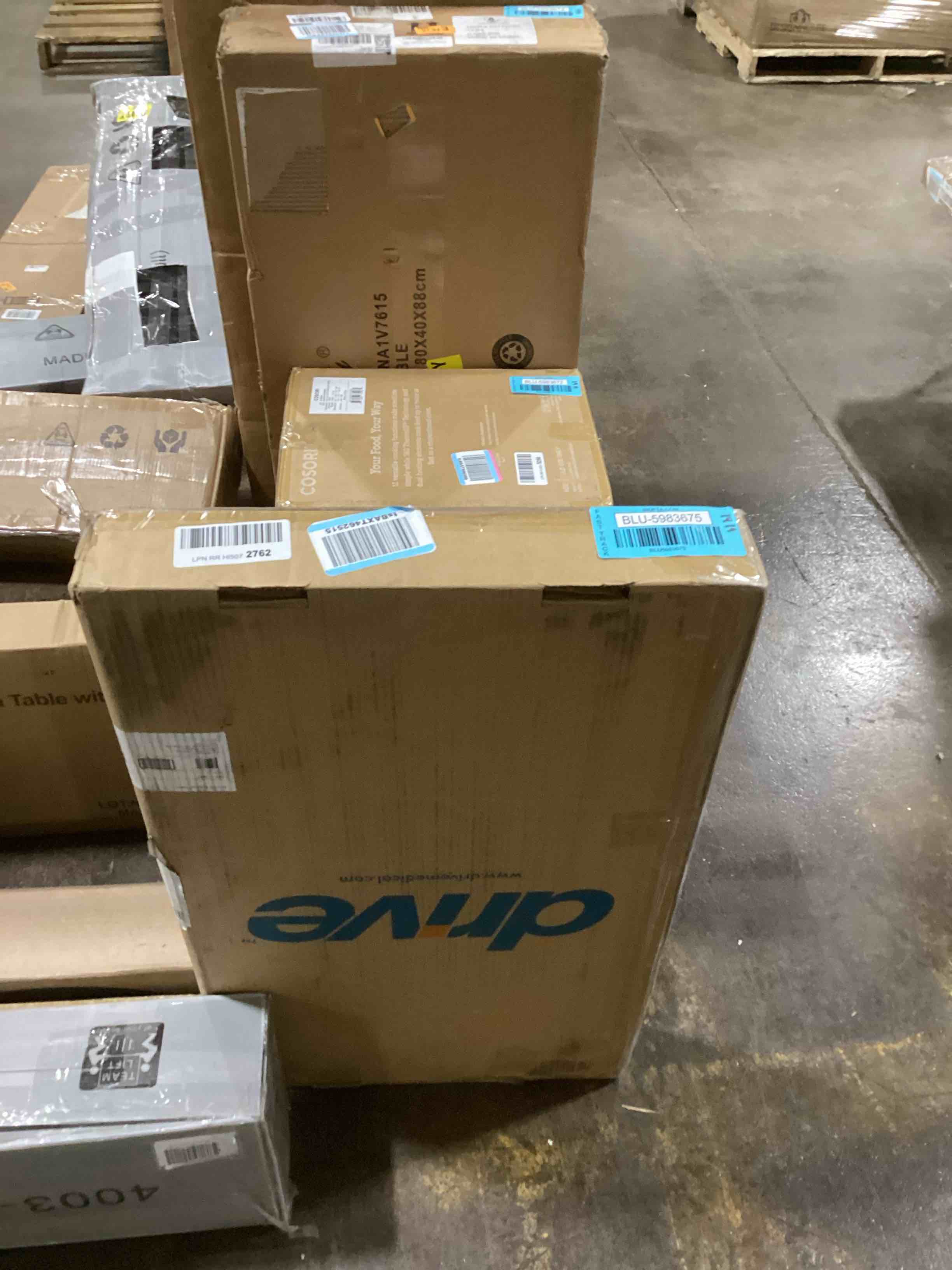 https://s3.amazonaws.com/lotting-images-prod/bidfta/BLU5983675_1708376054930.jpeg