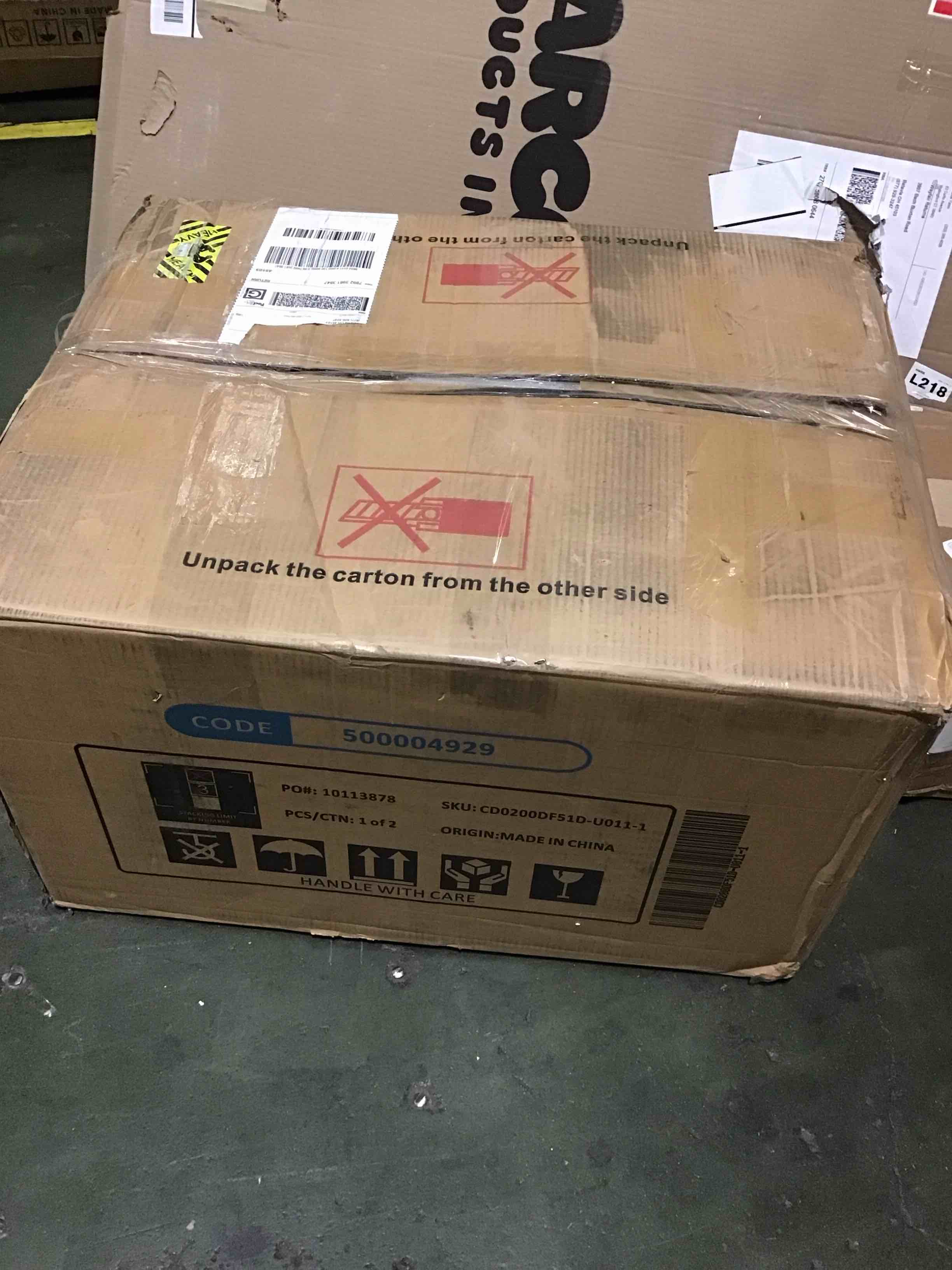 https://s3.amazonaws.com/lotting-images-prod/bidfta/BLU5984605_1709037564120.jpeg