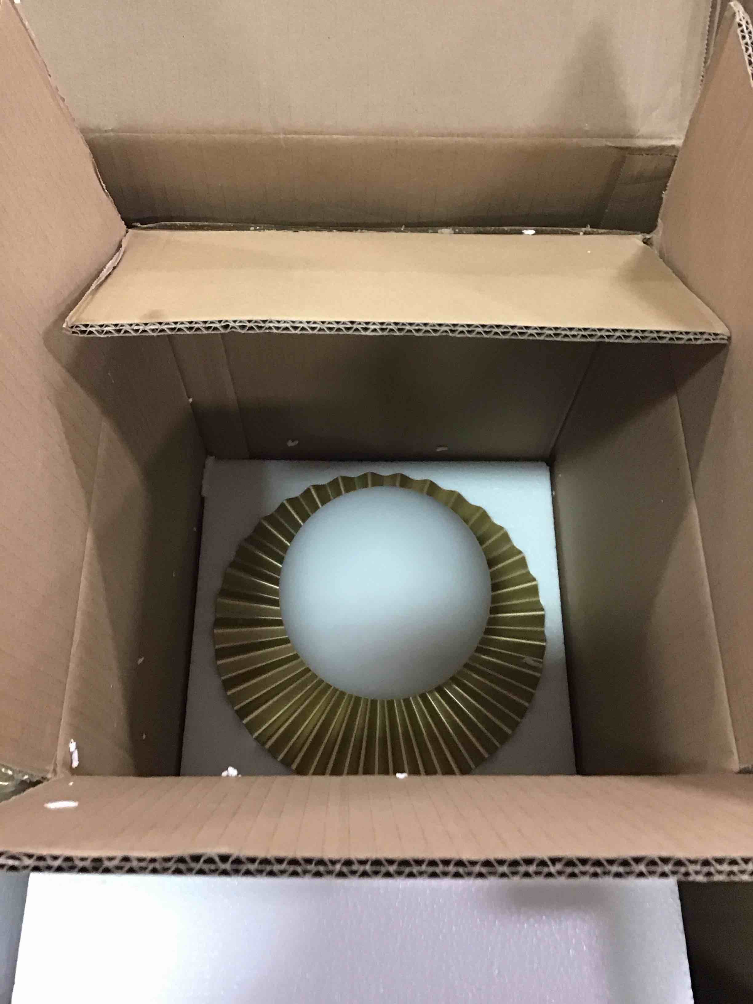 https://s3.amazonaws.com/lotting-images-prod/bidfta/BLU5984713_1709066844142.jpeg