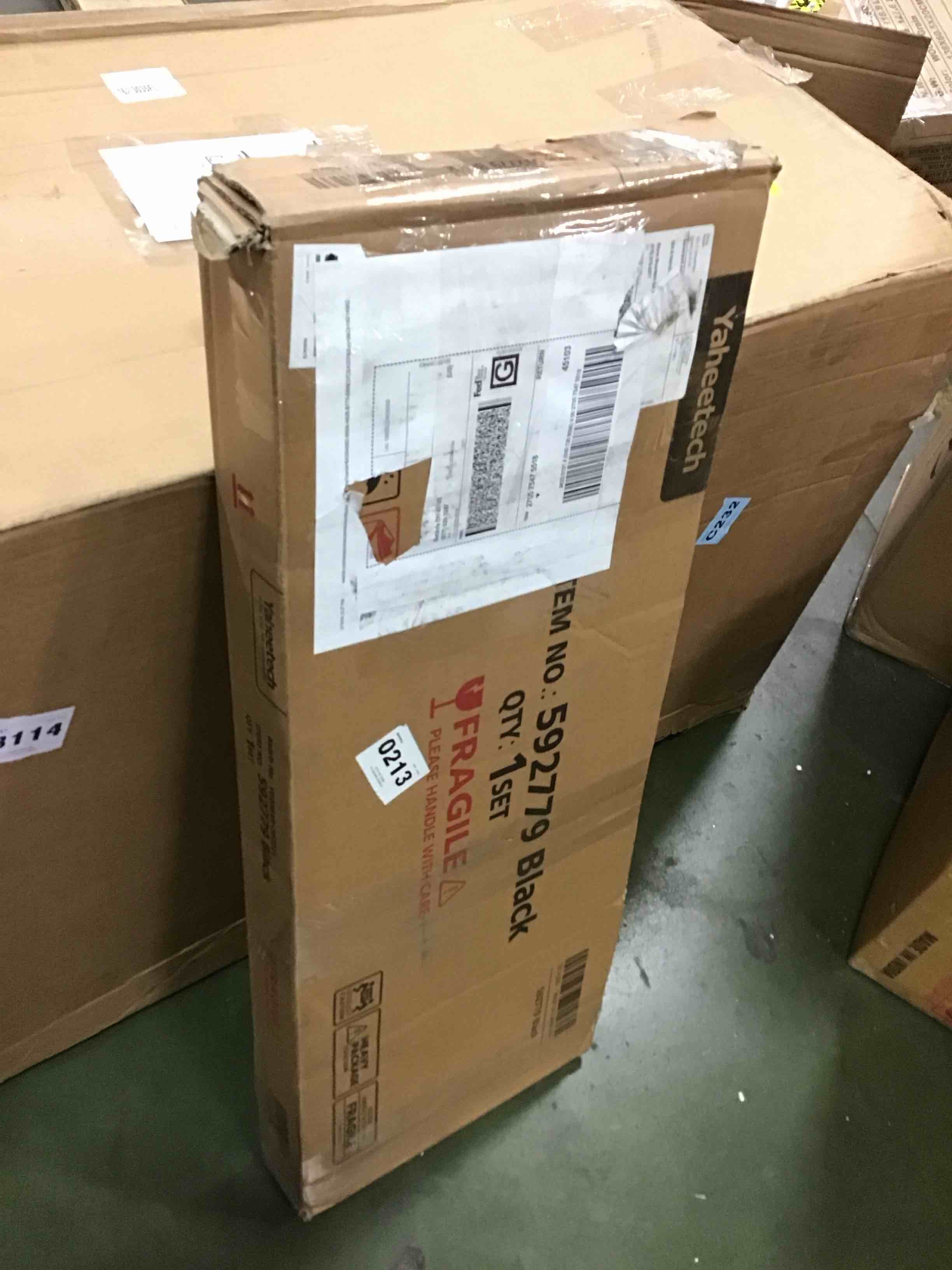 https://s3.amazonaws.com/lotting-images-prod/bidfta/BLU5984718_1709068947435.jpeg
