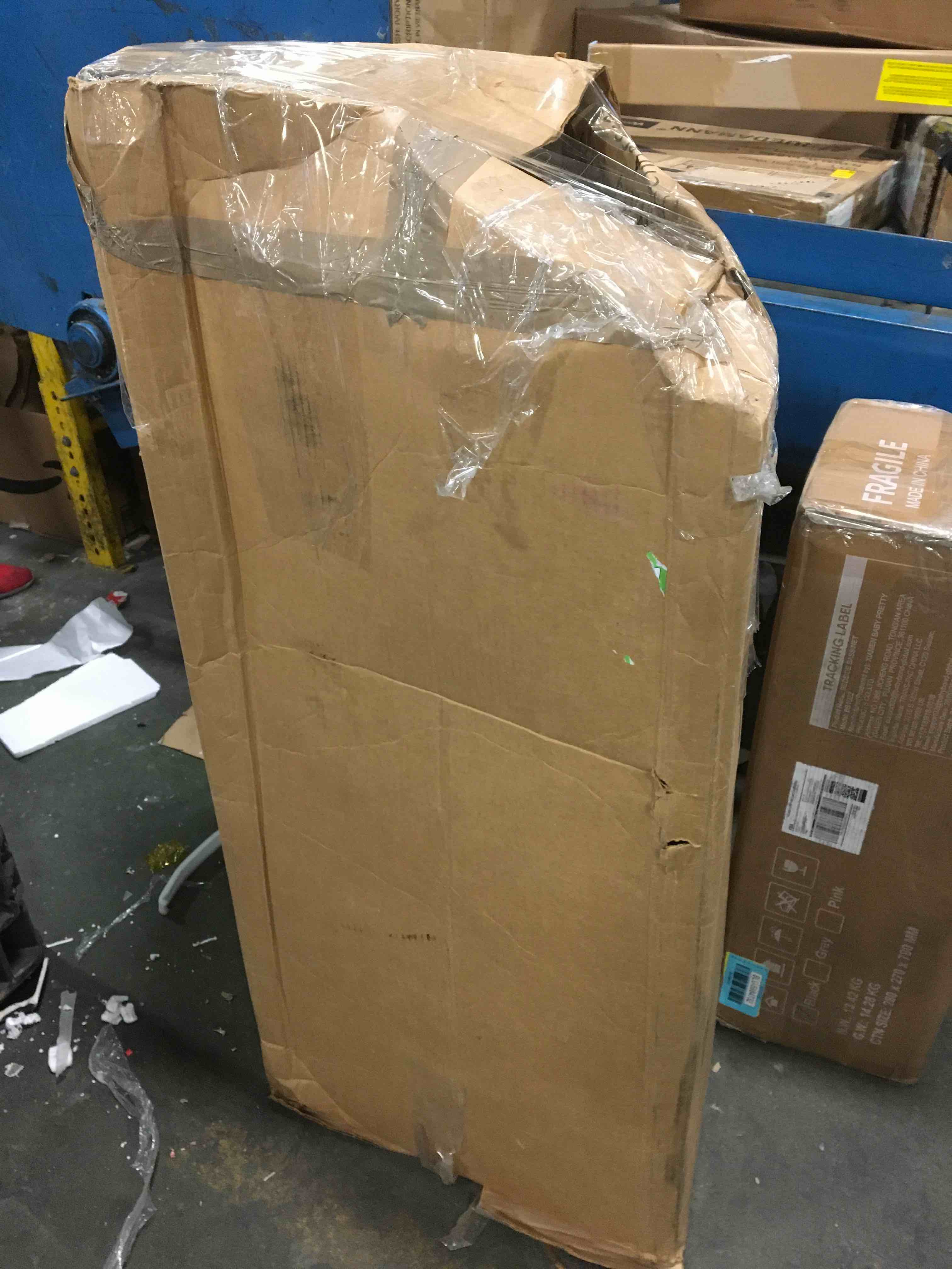 https://s3.amazonaws.com/lotting-images-prod/bidfta/BLU5984735_1709383157538.jpeg