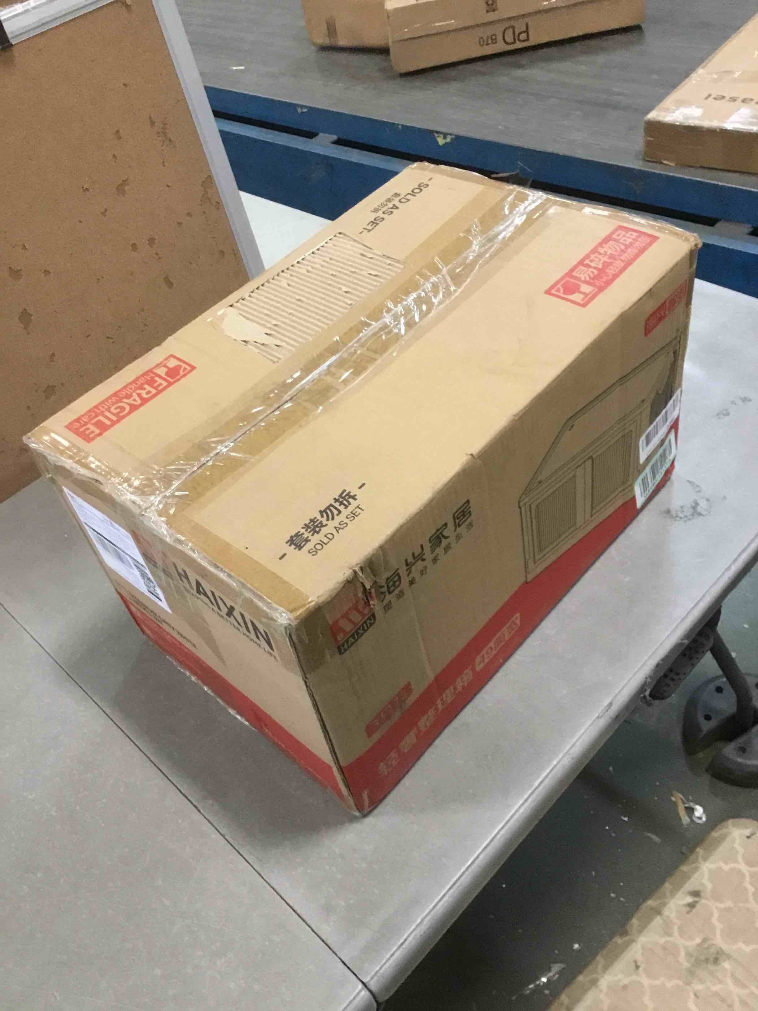 https://s3.amazonaws.com/lotting-images-prod/bidfta/BLU5985574_1708717022826.jpeg