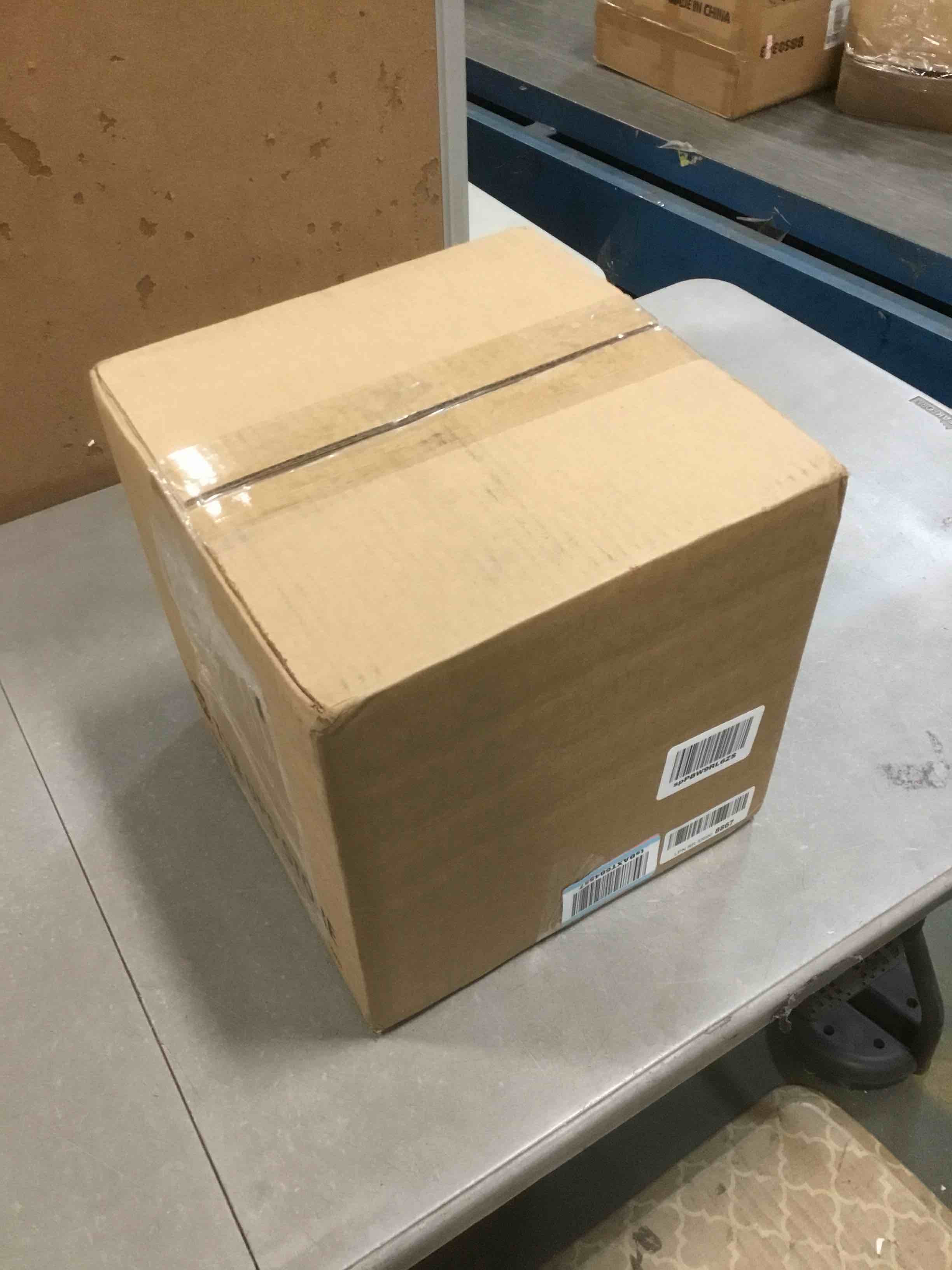 https://s3.amazonaws.com/lotting-images-prod/bidfta/BLU5985662_1708783305612.jpeg