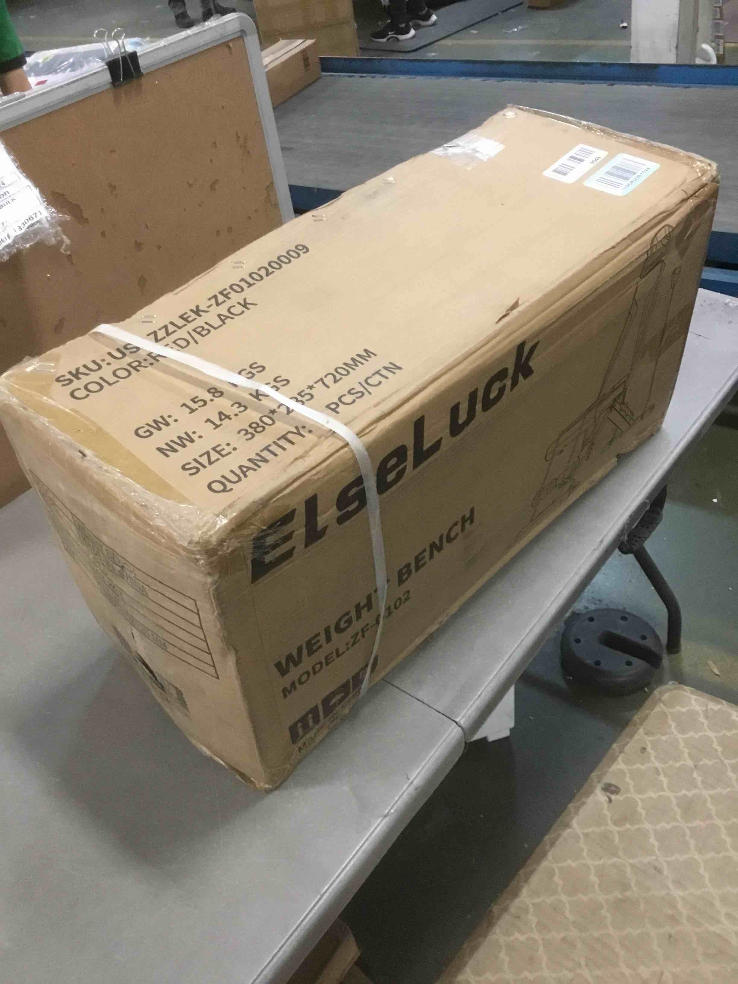 https://s3.amazonaws.com/lotting-images-prod/bidfta/BLU5985753_1708794686892.jpeg