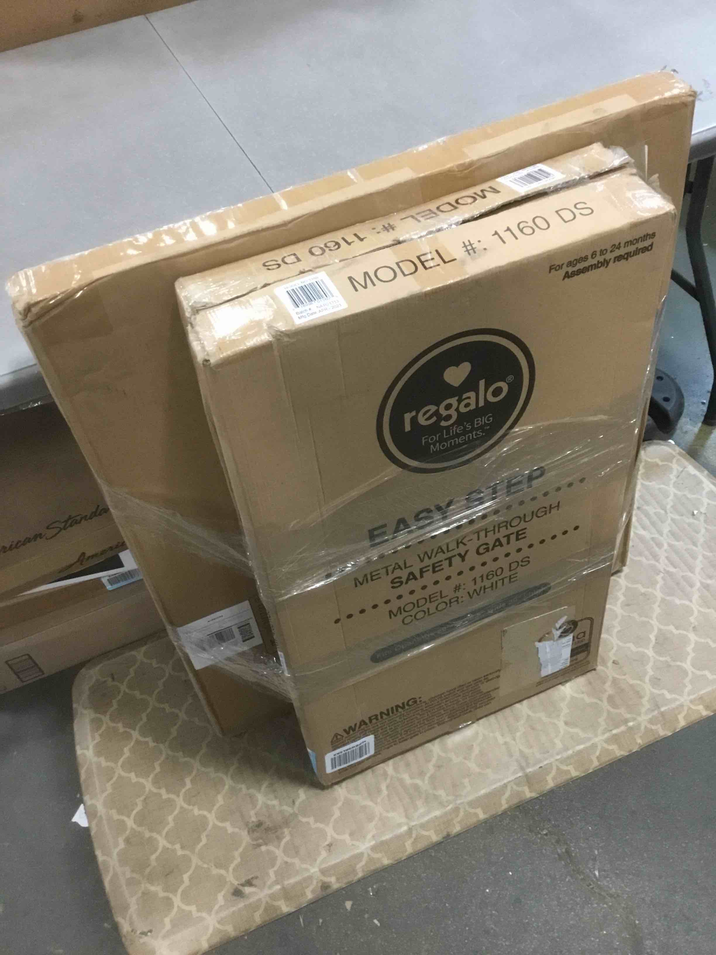 https://s3.amazonaws.com/lotting-images-prod/bidfta/BLU5985764_1708795815752.jpeg