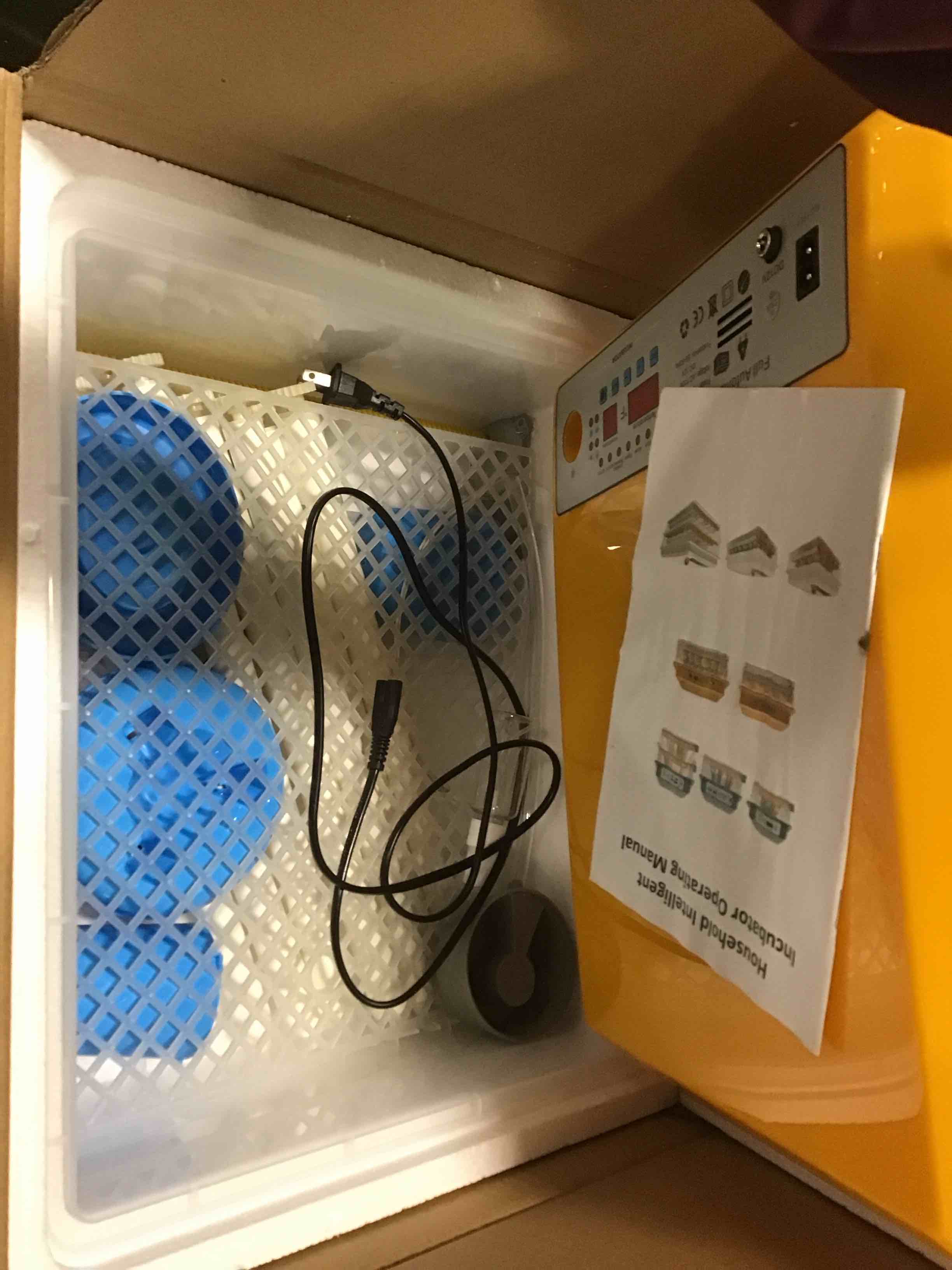 https://s3.amazonaws.com/lotting-images-prod/bidfta/BLU5986273_1710760270332.jpeg