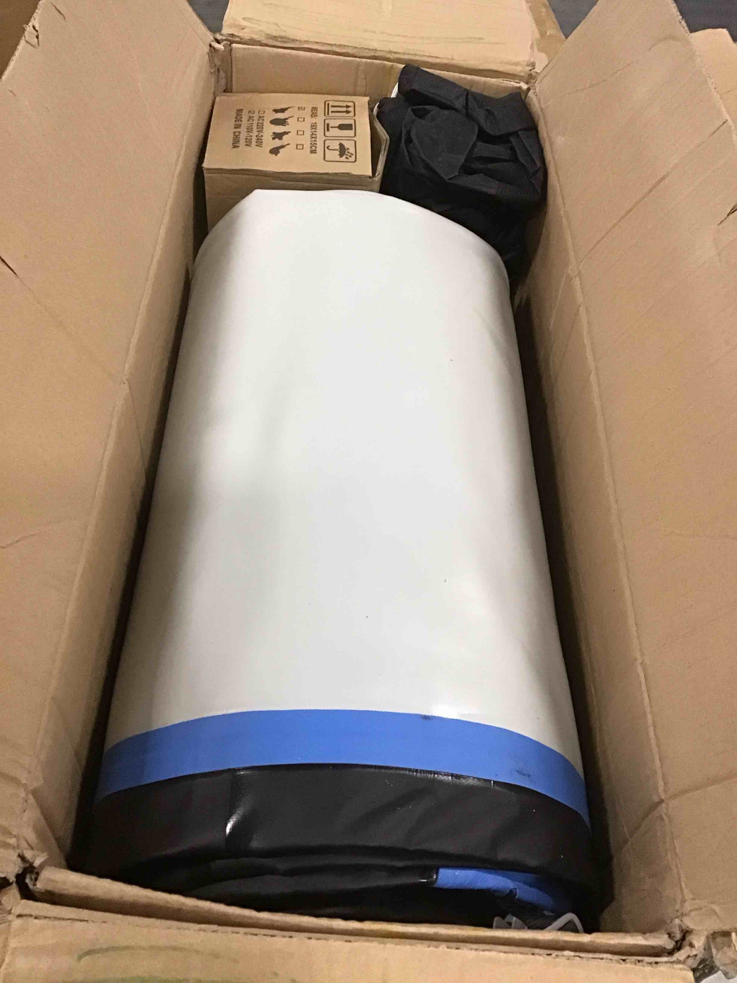 https://s3.amazonaws.com/lotting-images-prod/bidfta/BLU5986783_1710946564382.jpeg
