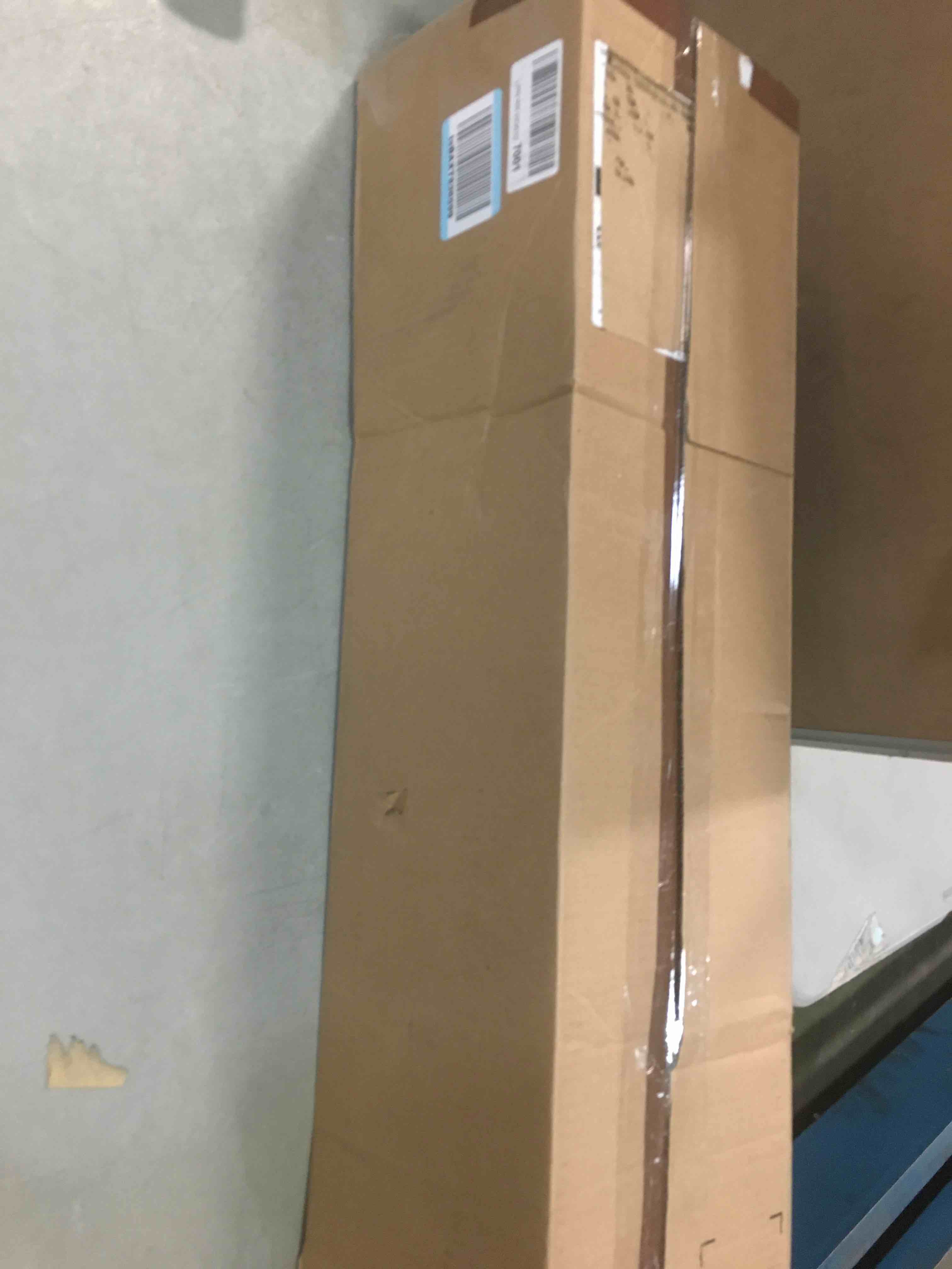 https://s3.amazonaws.com/lotting-images-prod/bidfta/BLU5987033_1708436844413.jpeg