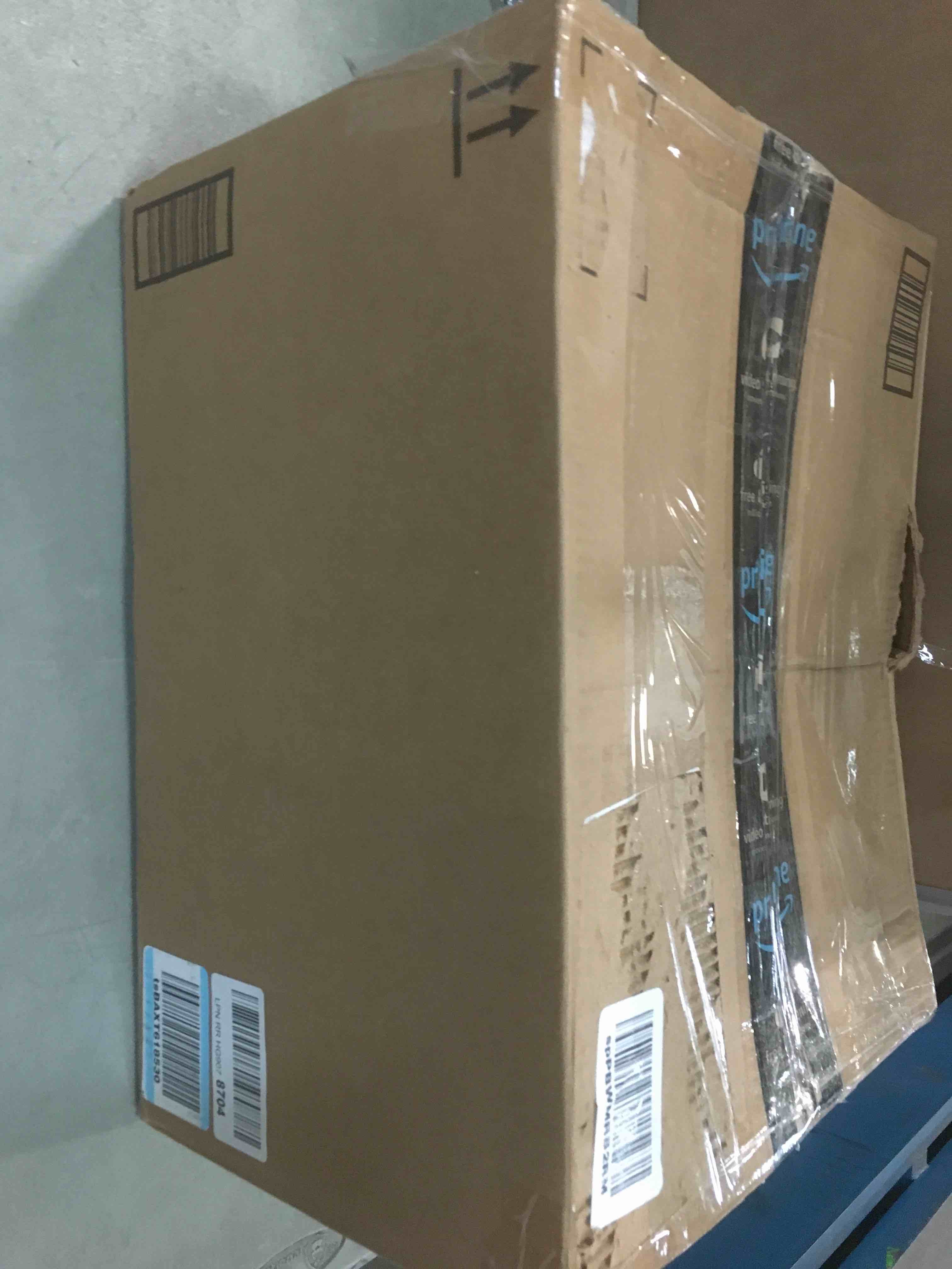 https://s3.amazonaws.com/lotting-images-prod/bidfta/BLU5987065_1708440363744.jpeg