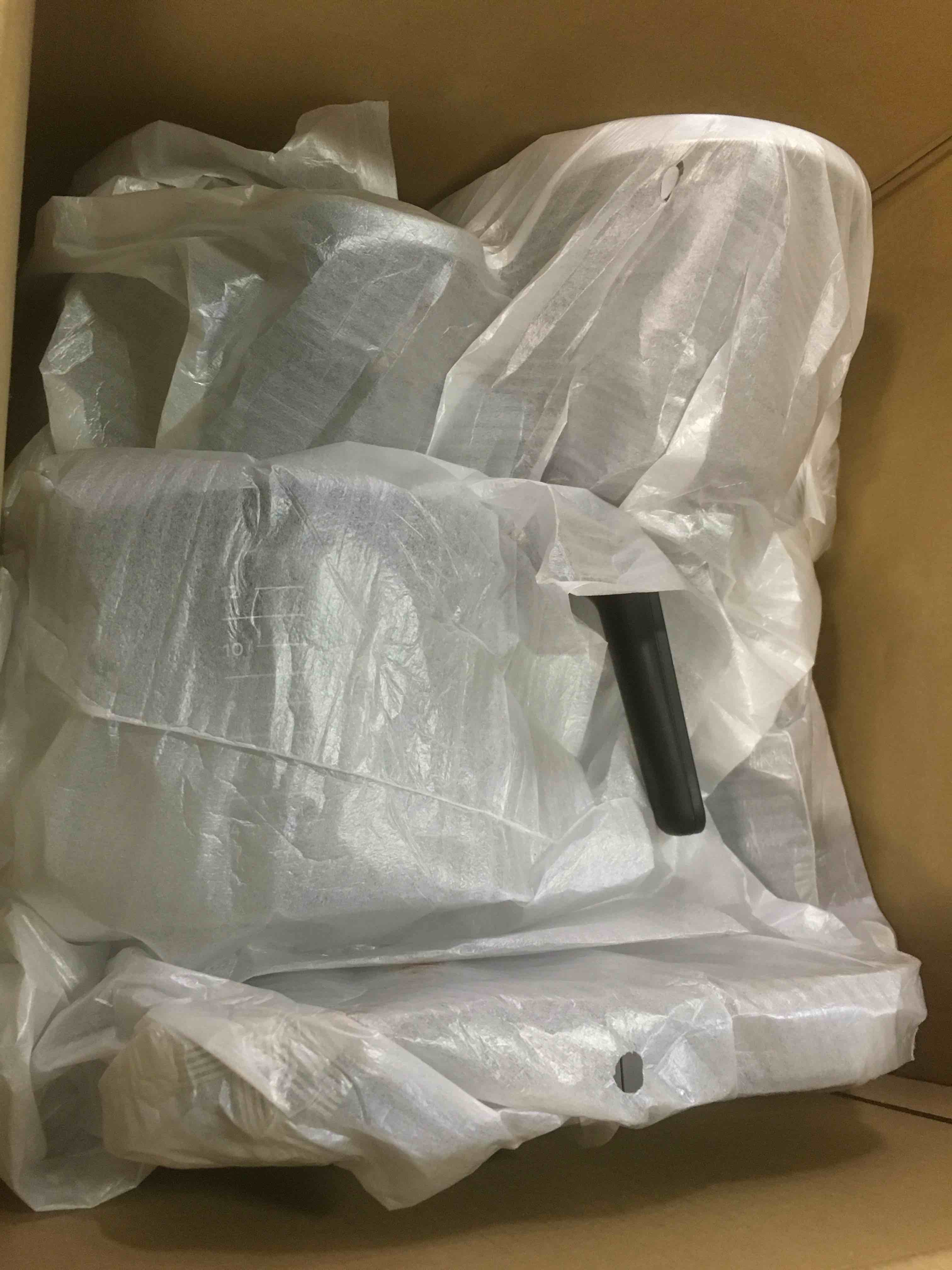 https://s3.amazonaws.com/lotting-images-prod/bidfta/BLU5987368_1708533862417.jpeg