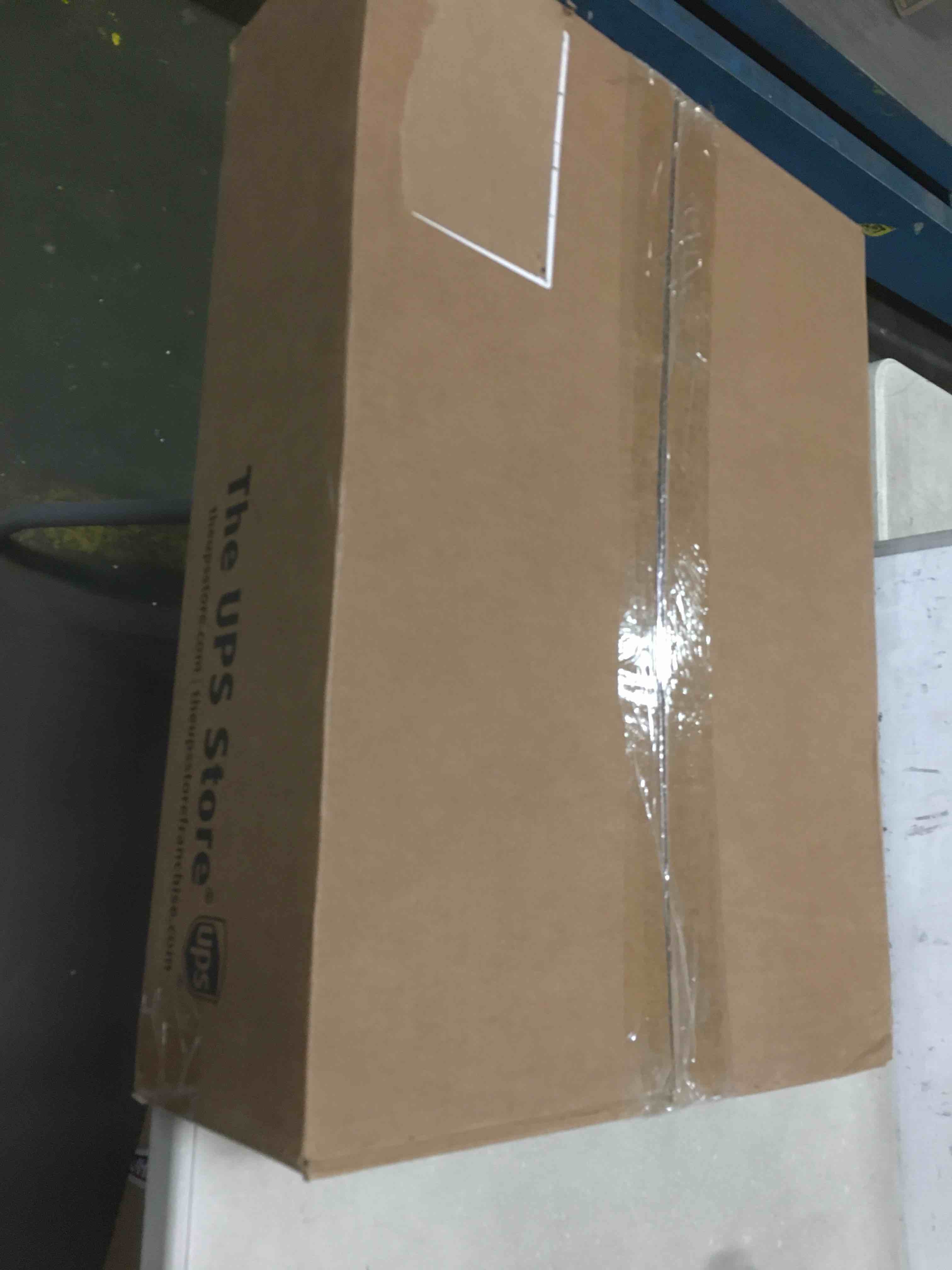 https://s3.amazonaws.com/lotting-images-prod/bidfta/BLU5988054_1708788328812.jpeg