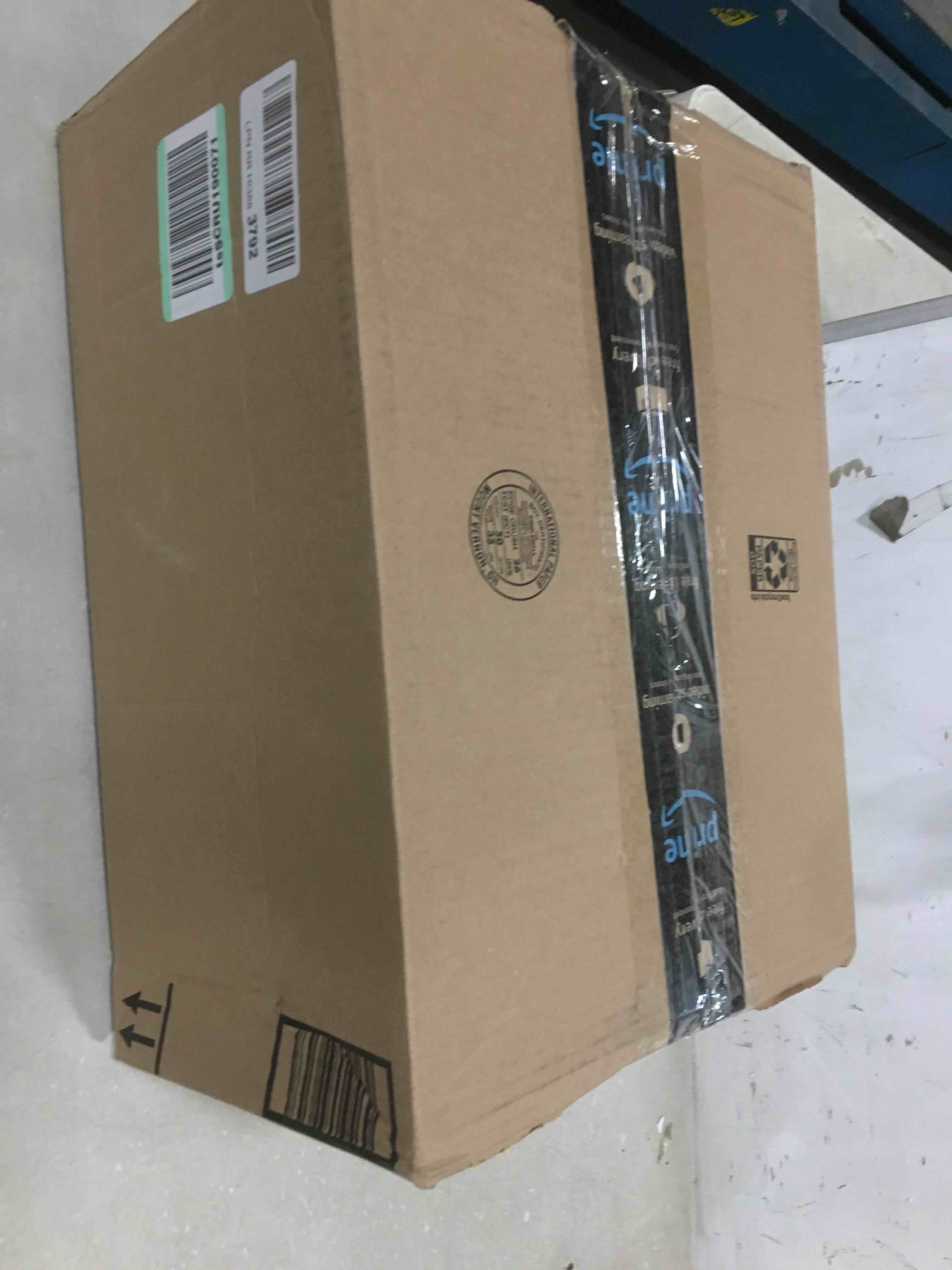 https://s3.amazonaws.com/lotting-images-prod/bidfta/BLU5988113_1708793610624.jpeg