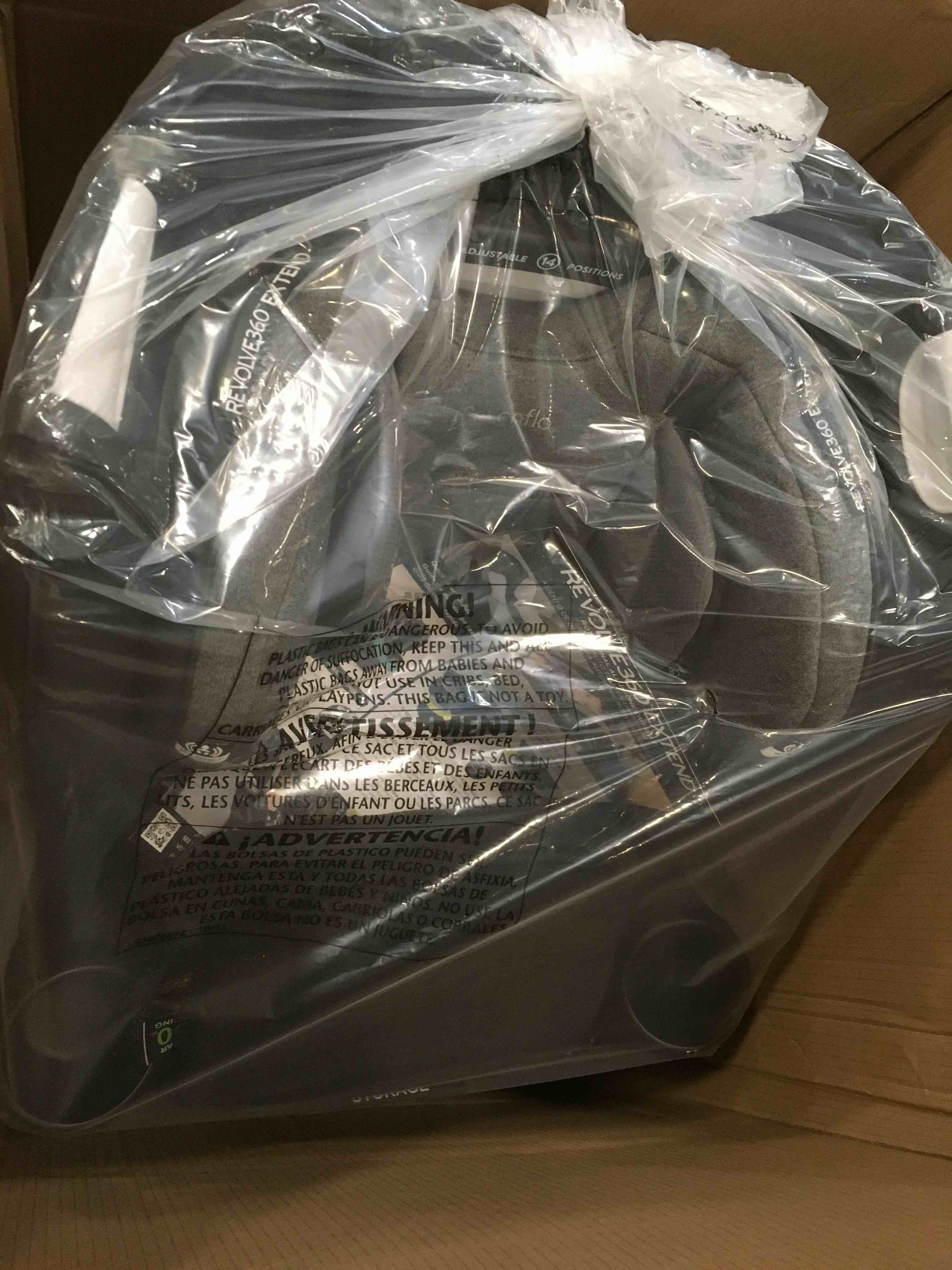 https://s3.amazonaws.com/lotting-images-prod/bidfta/BLU5988248_1708950600045.jpeg