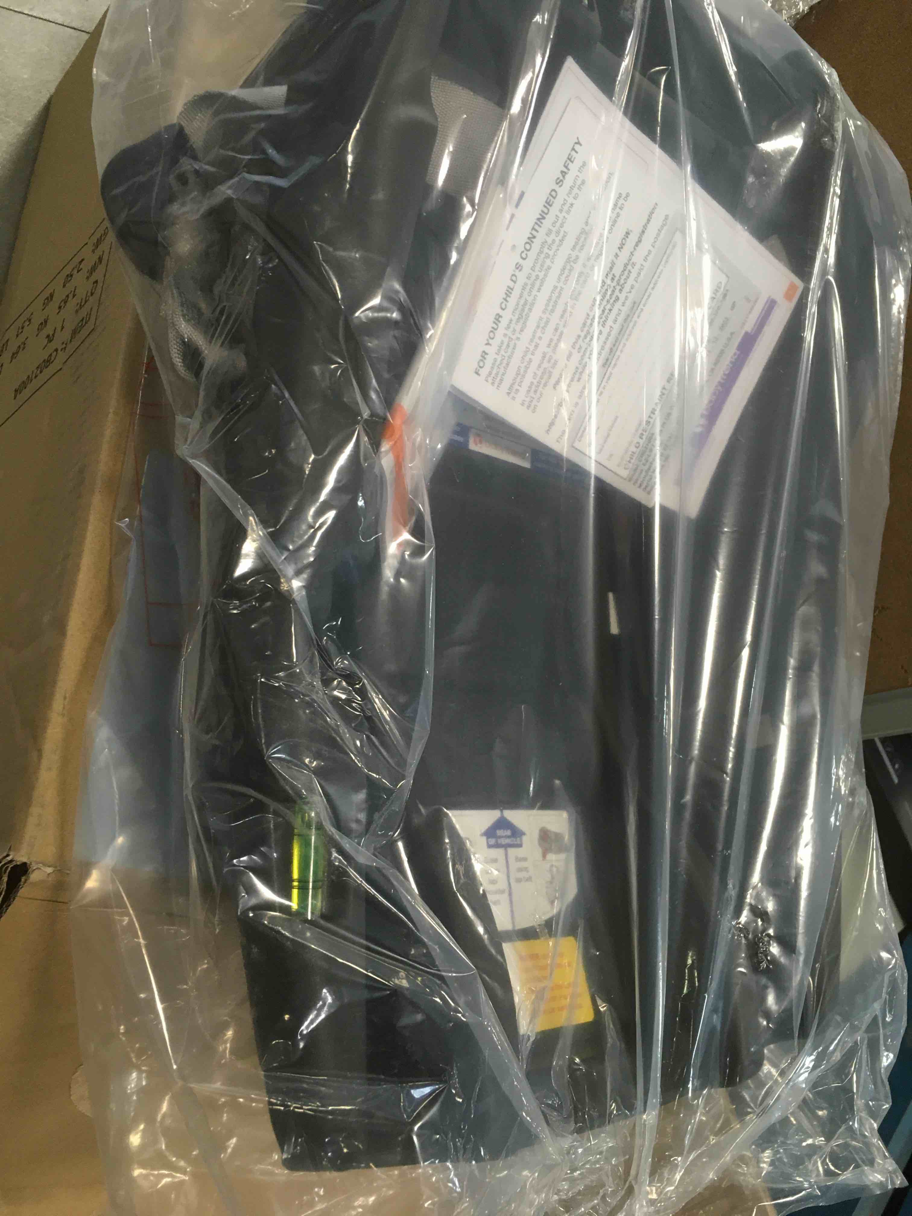 https://s3.amazonaws.com/lotting-images-prod/bidfta/BLU5988380_1708967962264.jpeg