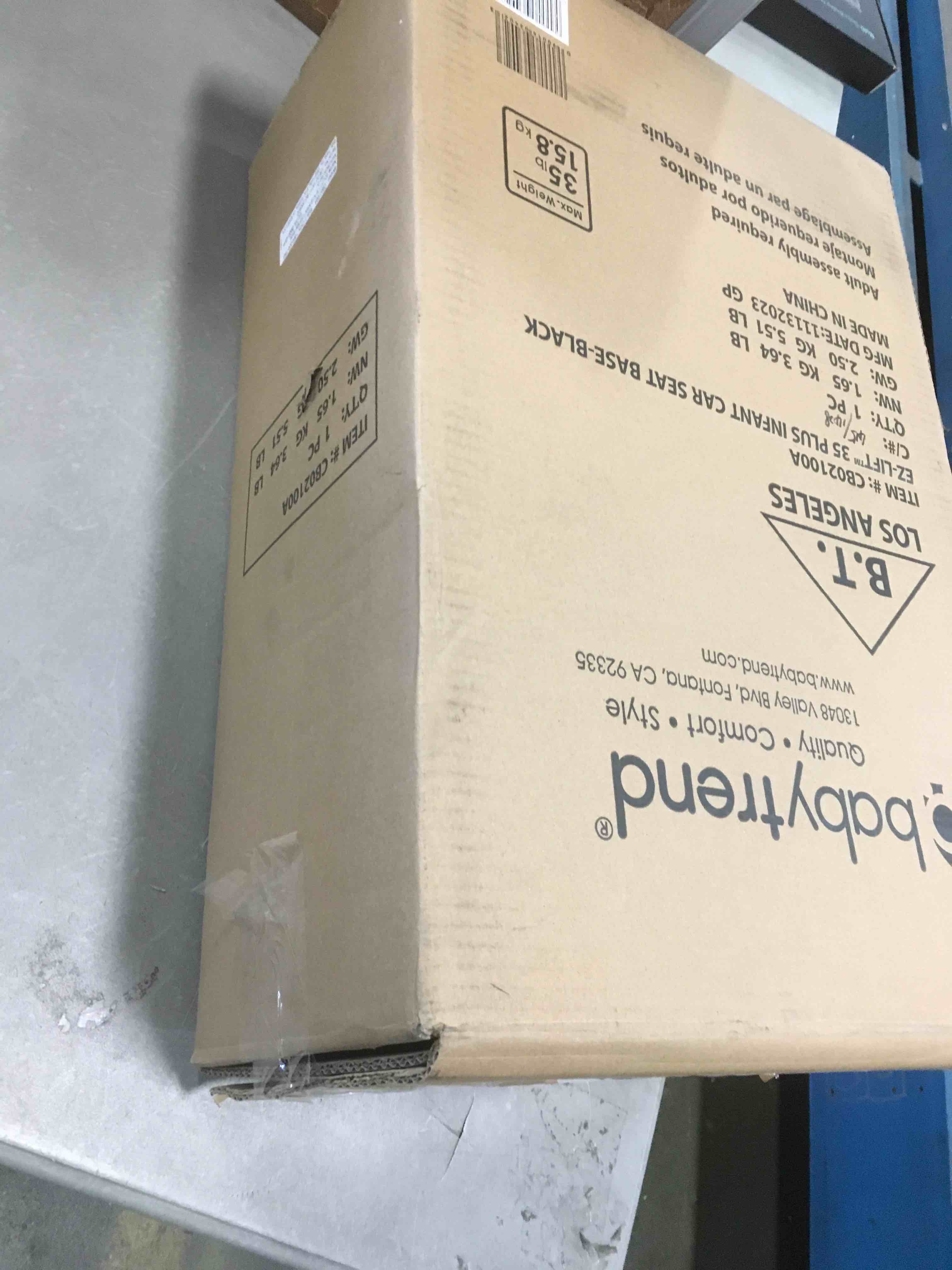 https://s3.amazonaws.com/lotting-images-prod/bidfta/BLU5988380_1708967995265.jpeg