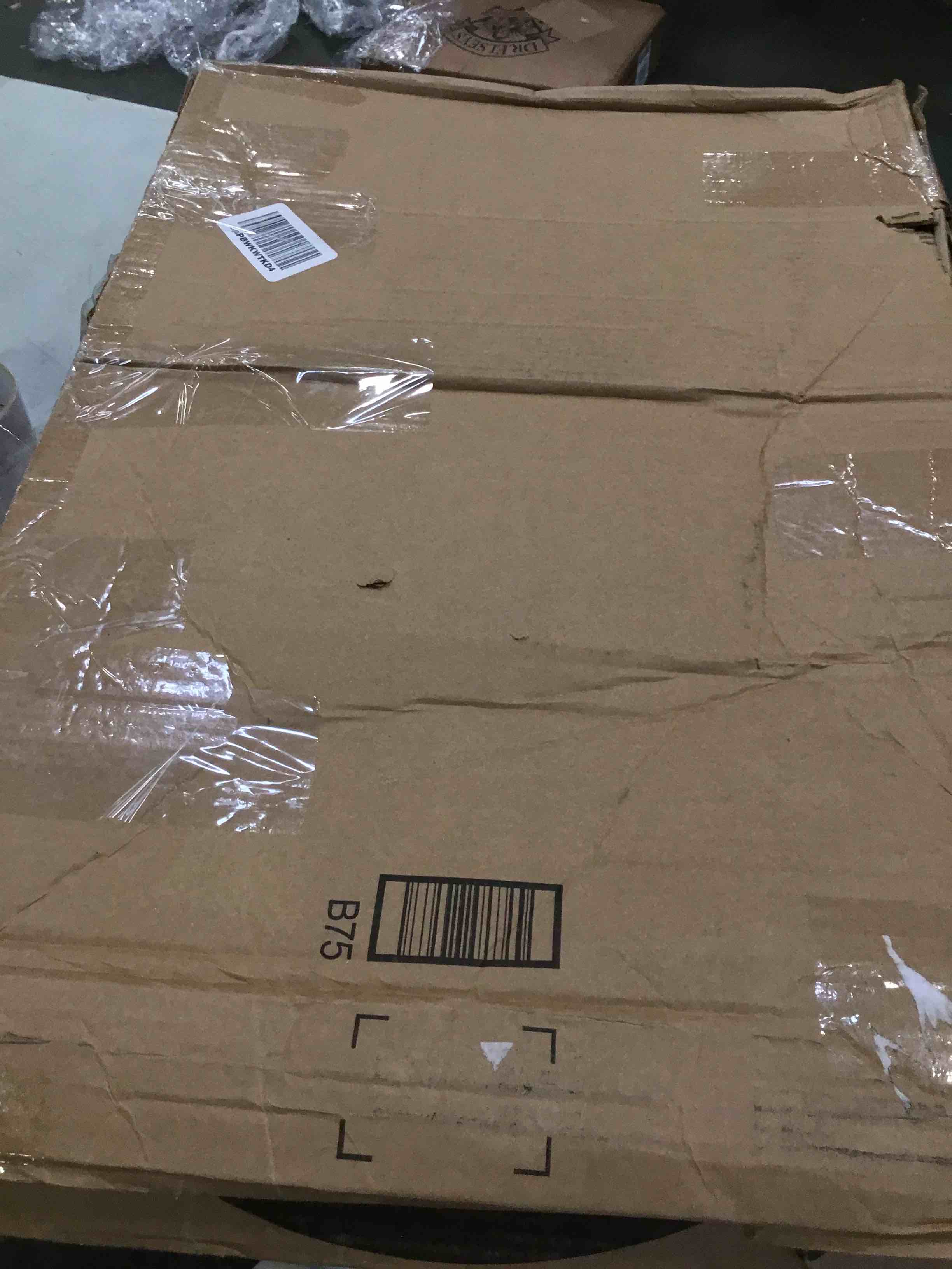 https://s3.amazonaws.com/lotting-images-prod/bidfta/BLU5988816_1708982142406.jpeg