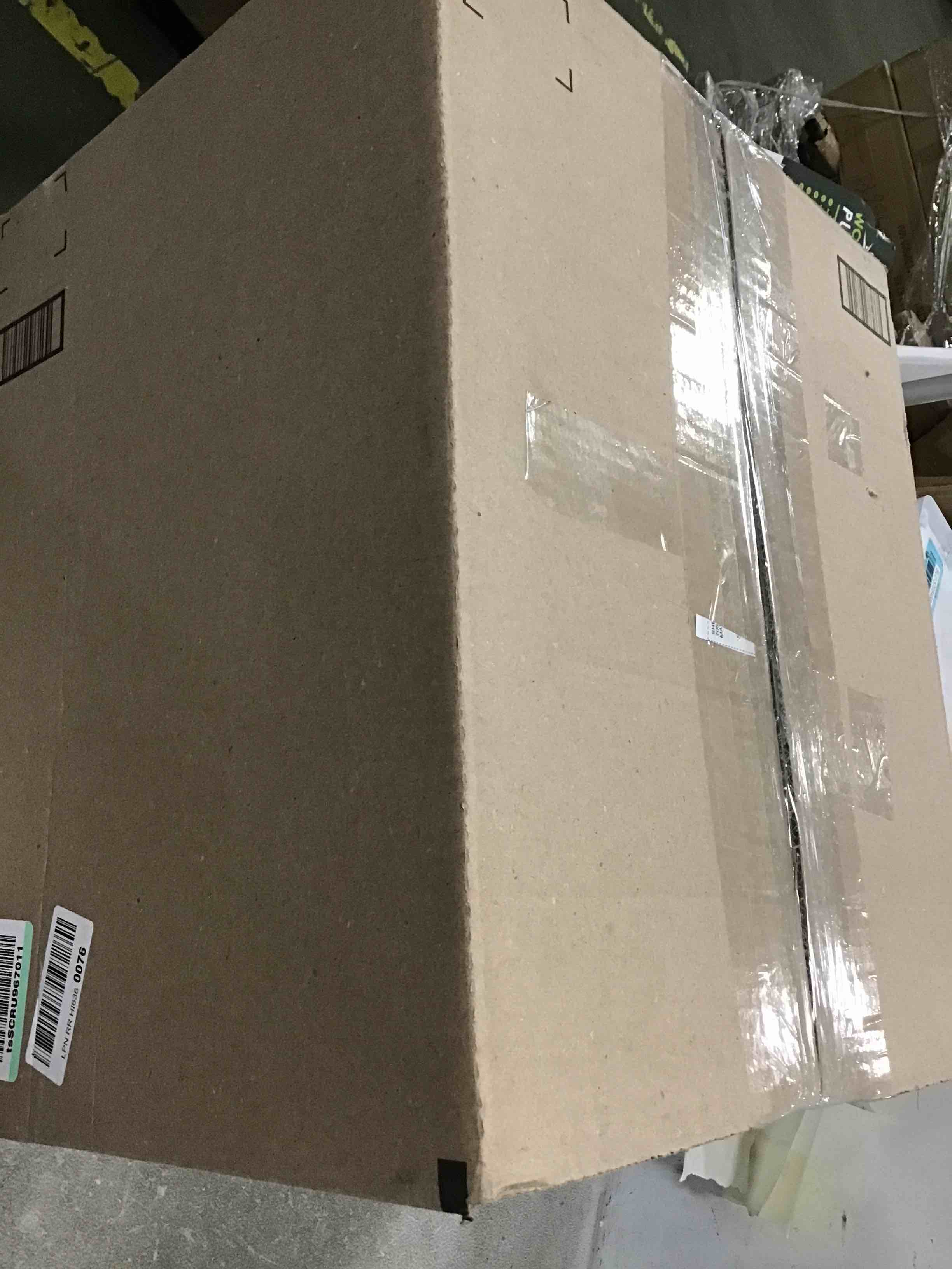 https://s3.amazonaws.com/lotting-images-prod/bidfta/BLU5989004_1709324416047.jpeg