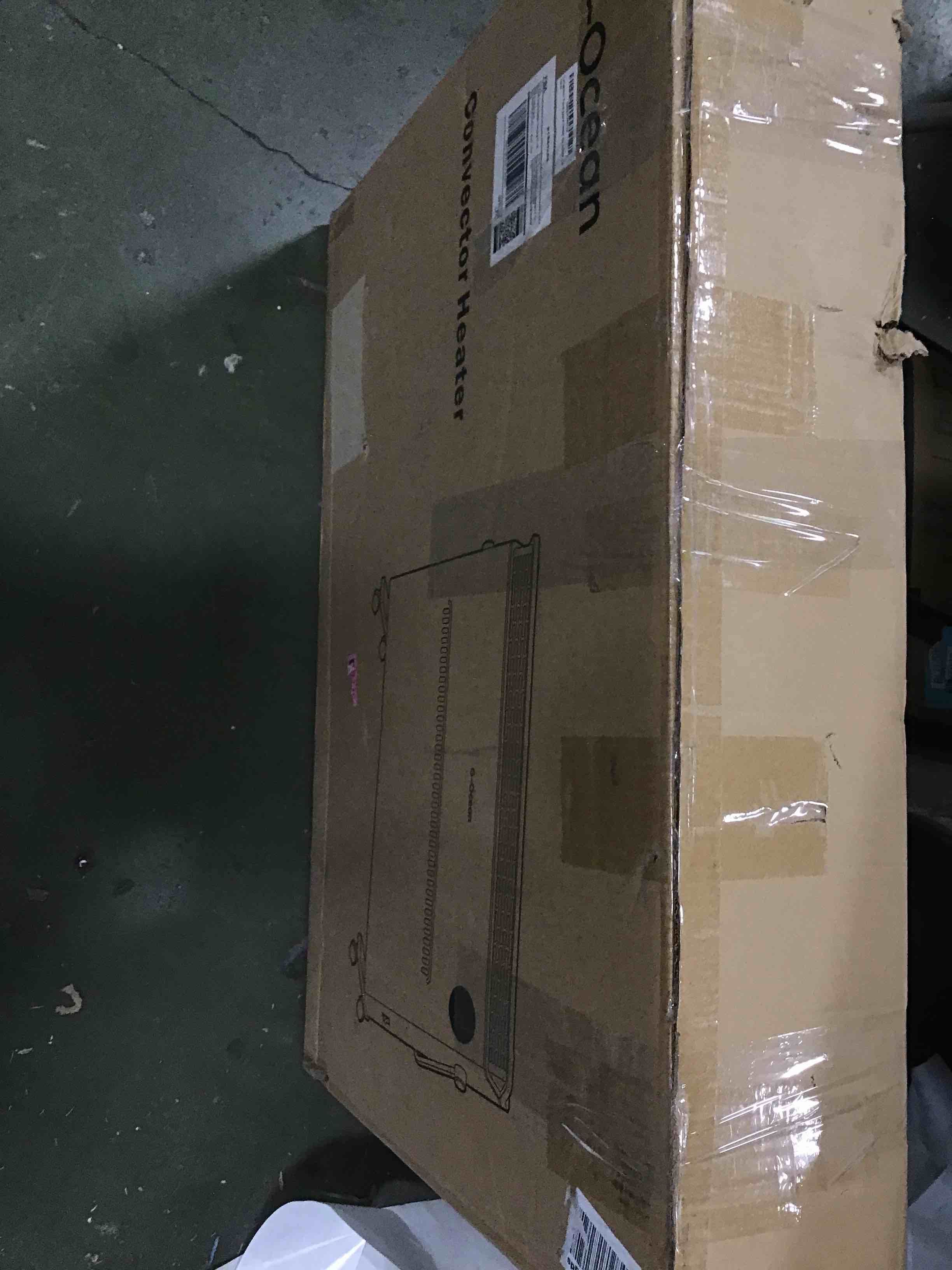 https://s3.amazonaws.com/lotting-images-prod/bidfta/BLU5989009_1709324924942.jpeg
