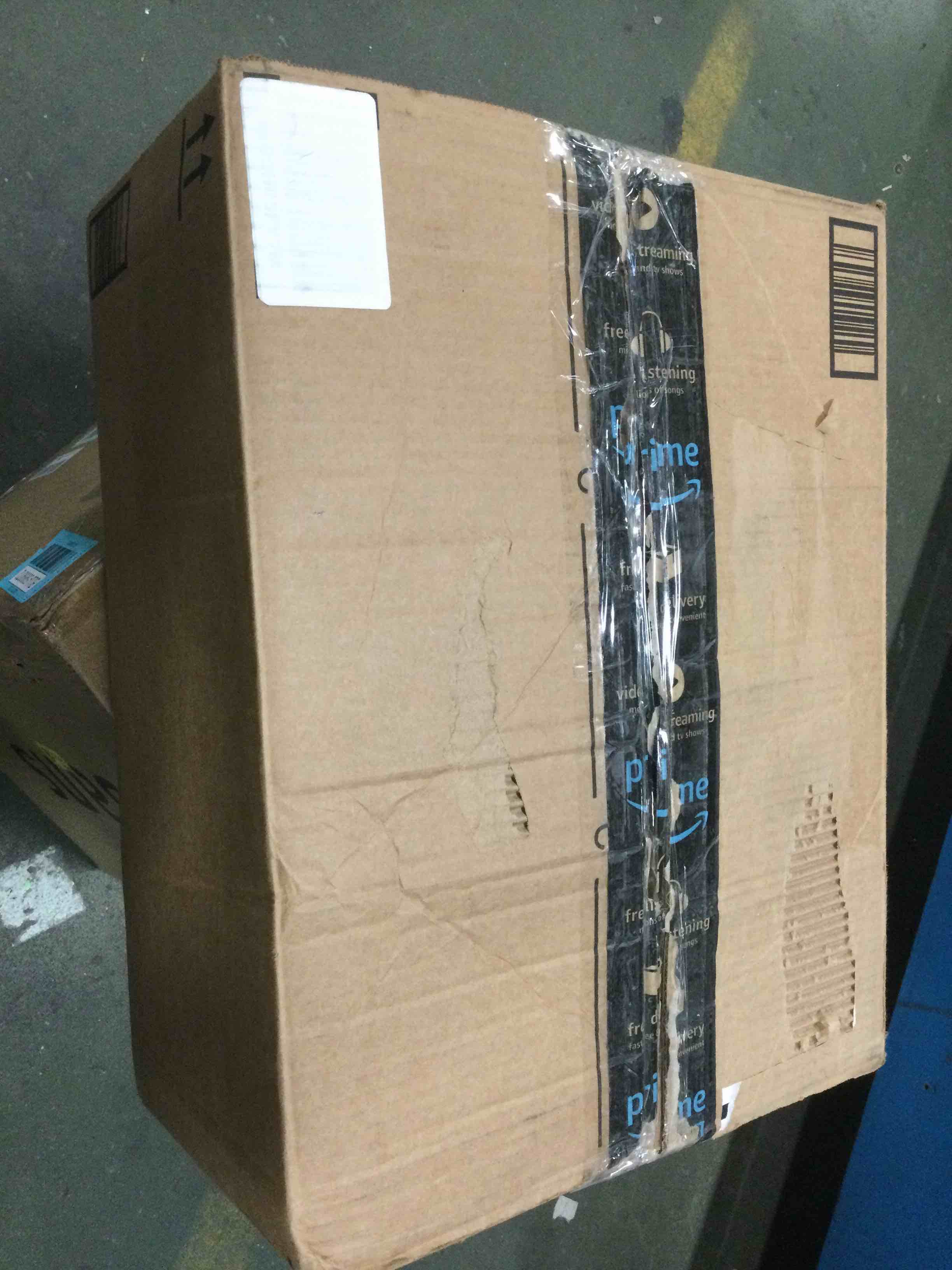 https://s3.amazonaws.com/lotting-images-prod/bidfta/BLU5989074_1709388551587.jpeg