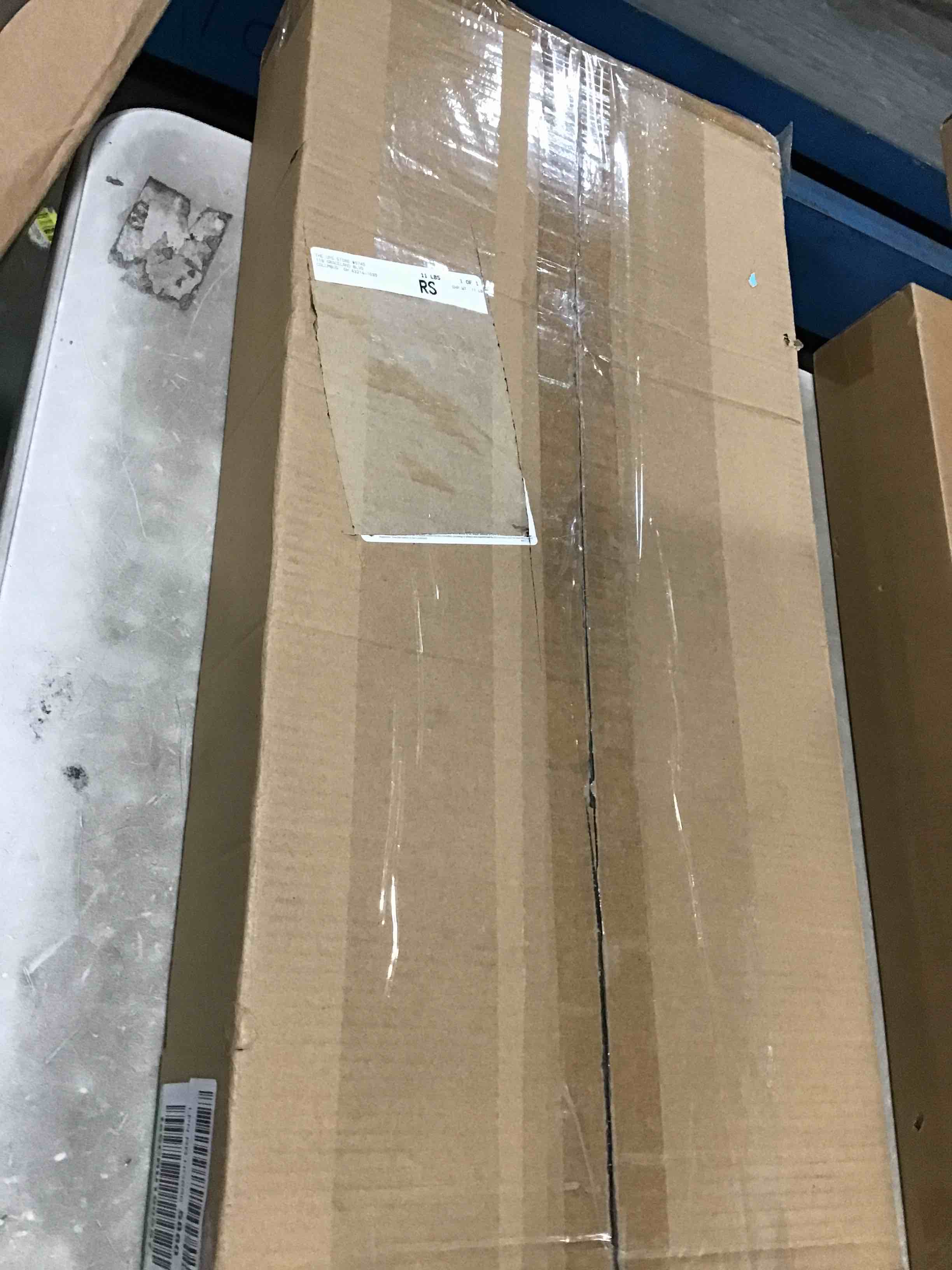 https://s3.amazonaws.com/lotting-images-prod/bidfta/BLU5989106_1709394045412.jpeg