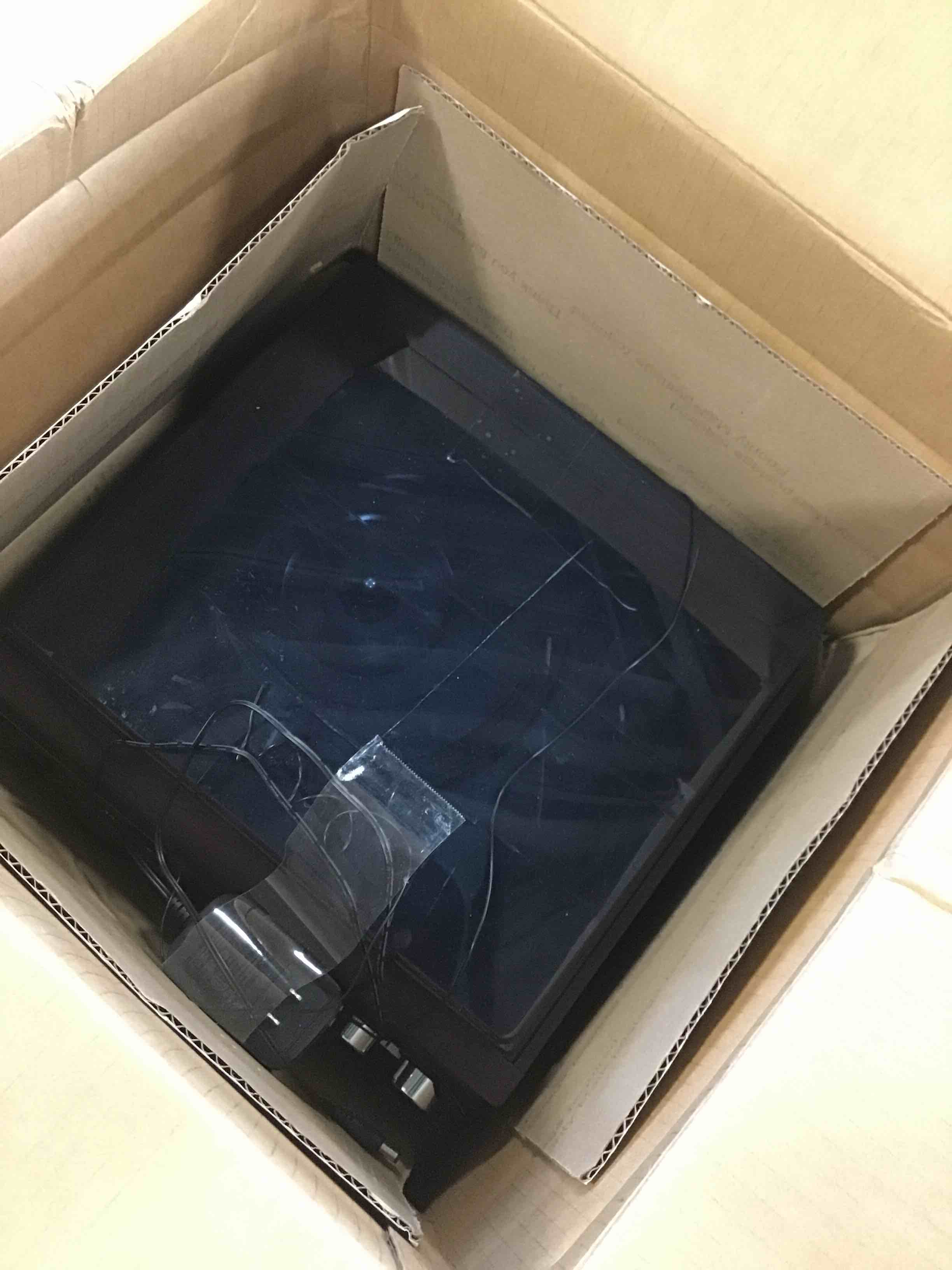 https://s3.amazonaws.com/lotting-images-prod/bidfta/BLU5990751_1711022650493.jpeg
