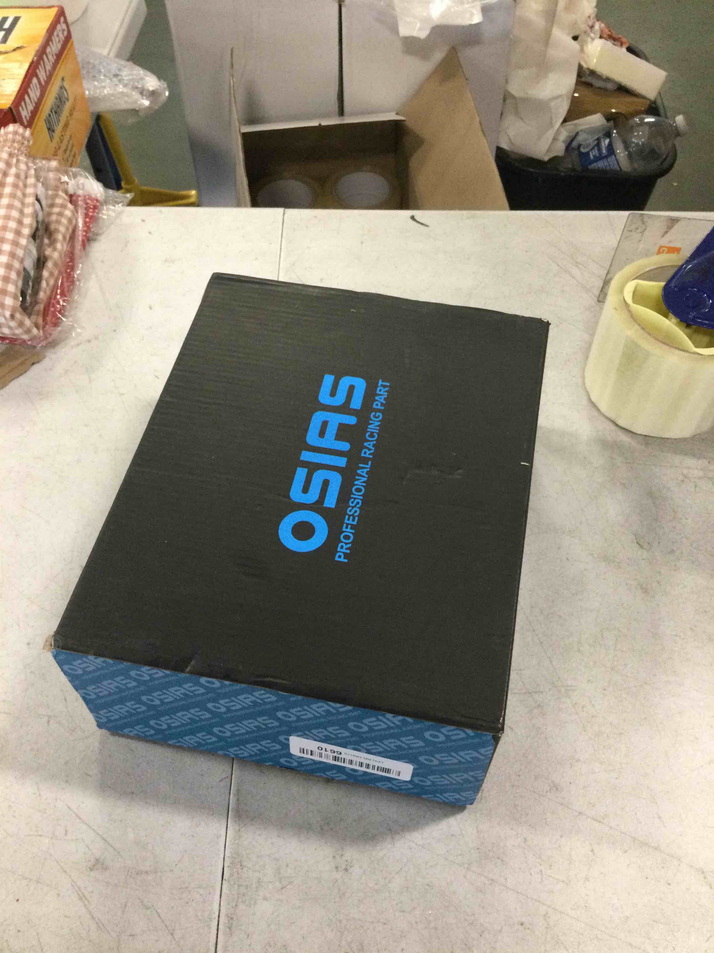 https://s3.amazonaws.com/lotting-images-prod/bidfta/BLU5991295_1711558406339.jpeg
