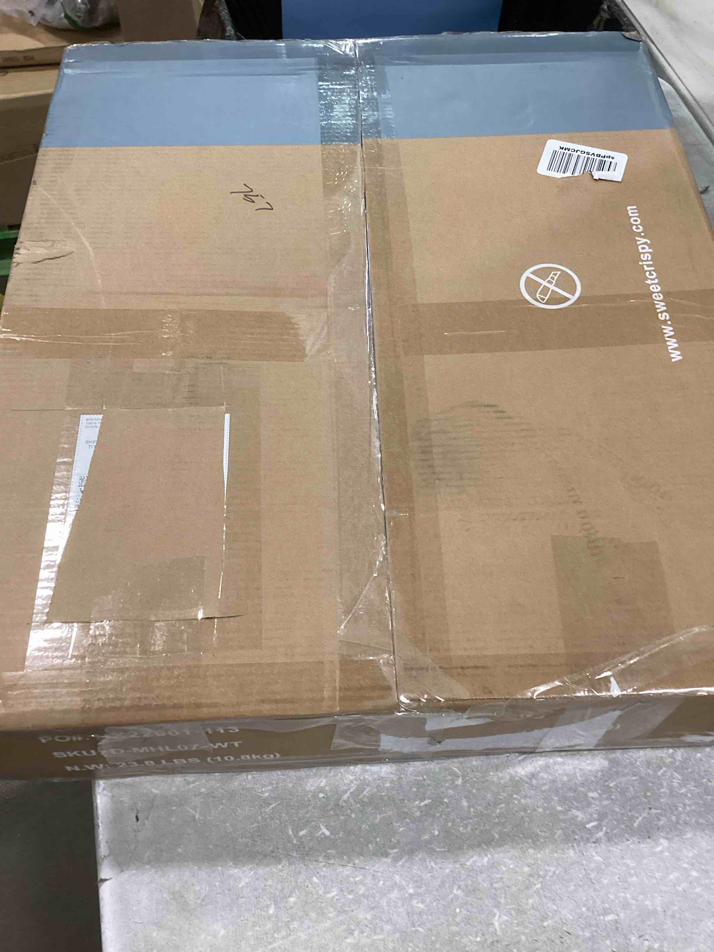 https://s3.amazonaws.com/lotting-images-prod/bidfta/BLU5991859_1708548748573.jpeg