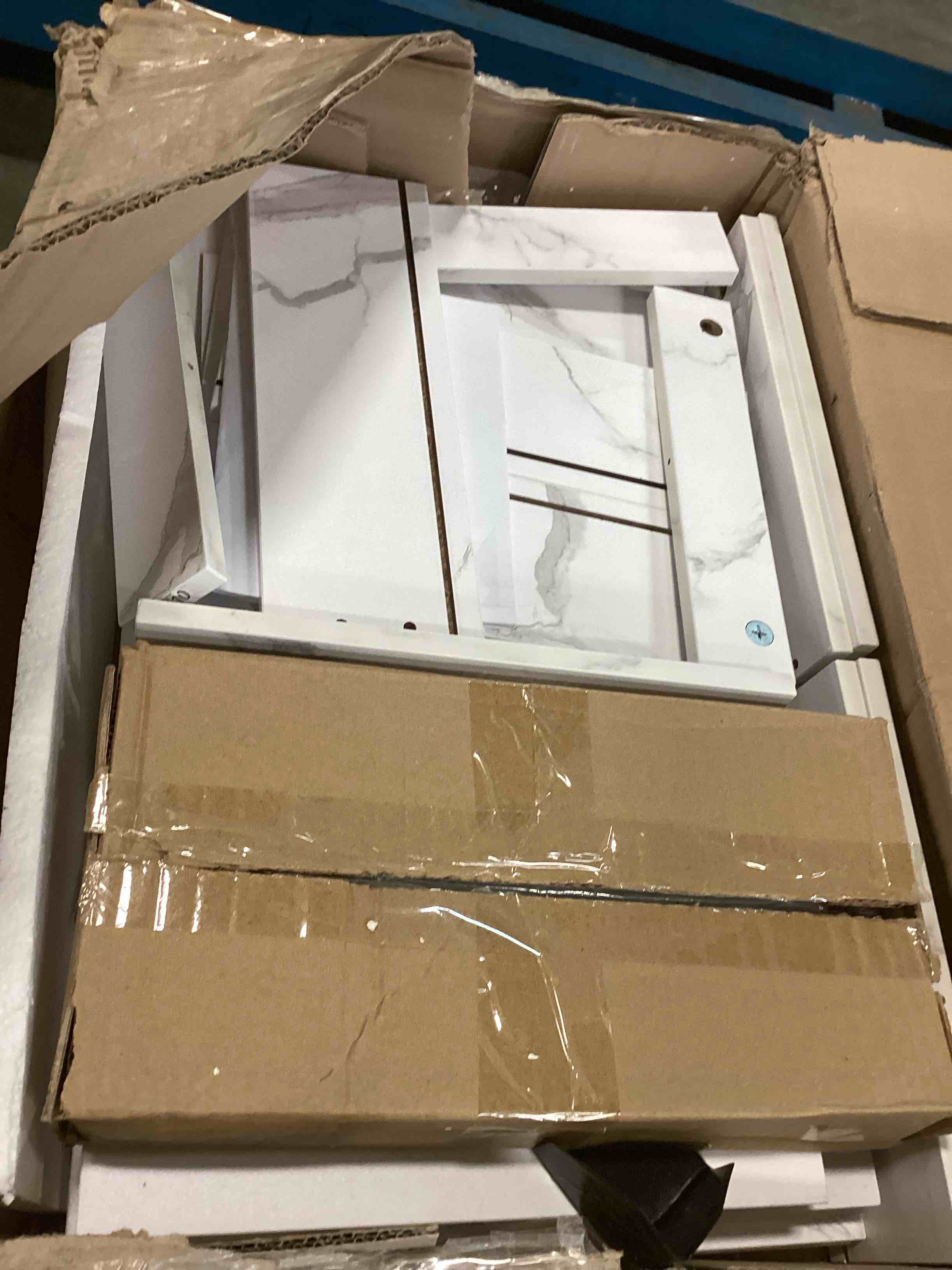 https://s3.amazonaws.com/lotting-images-prod/bidfta/BLU5992512_1708885664259.jpeg