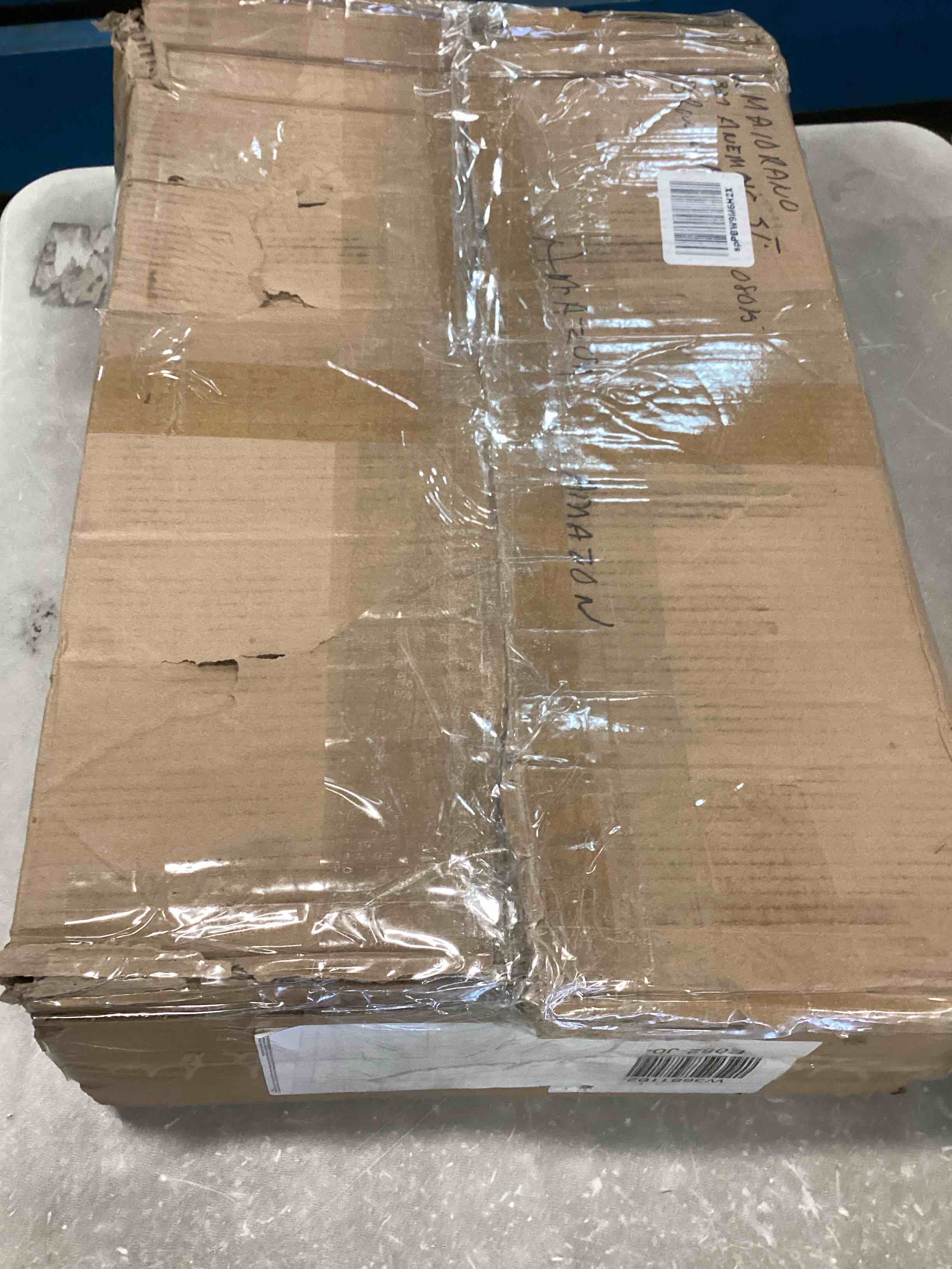 https://s3.amazonaws.com/lotting-images-prod/bidfta/BLU5992512_1708885683142.jpeg