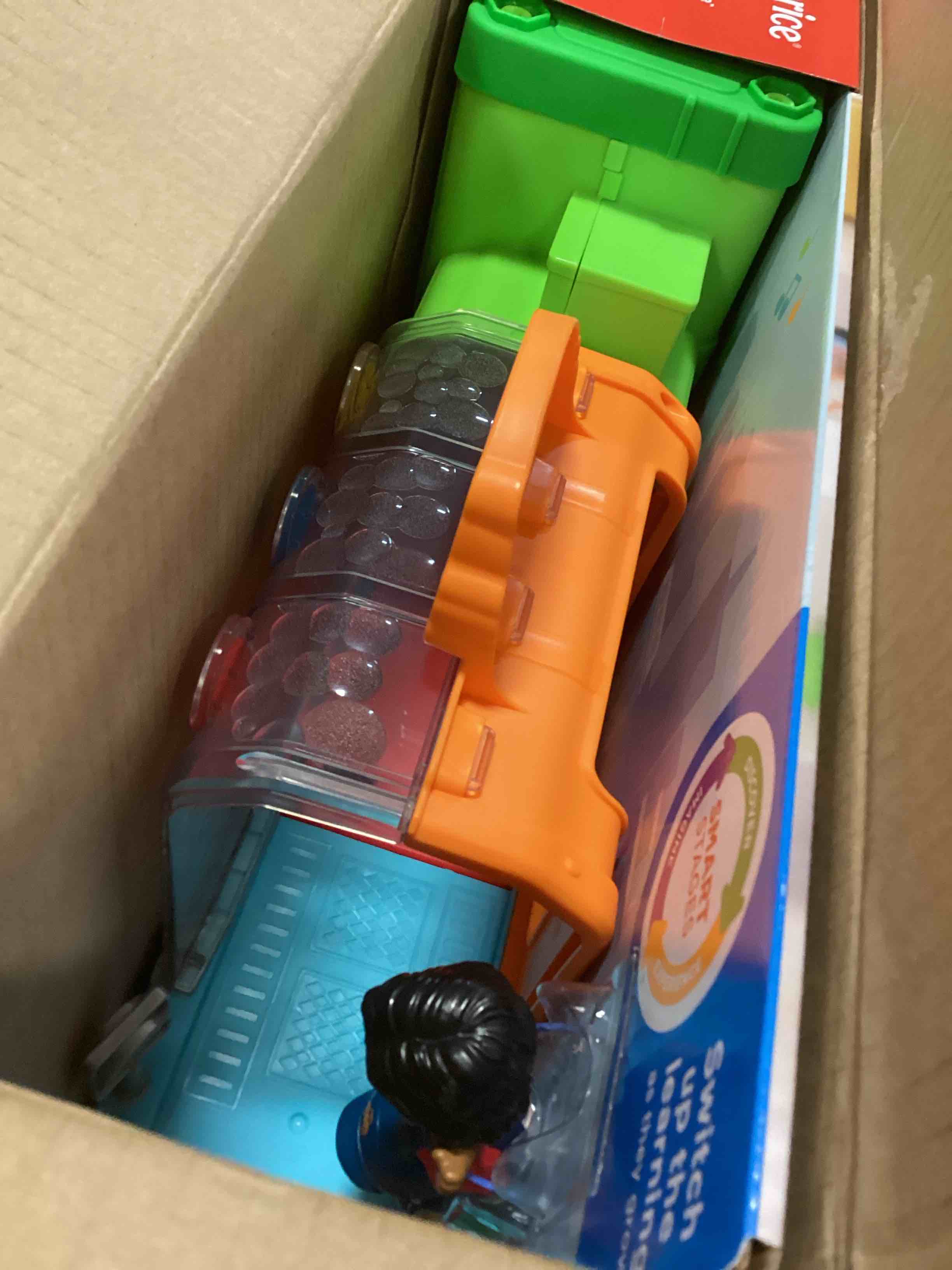 https://s3.amazonaws.com/lotting-images-prod/bidfta/BLU5992558_1708892274297.jpeg