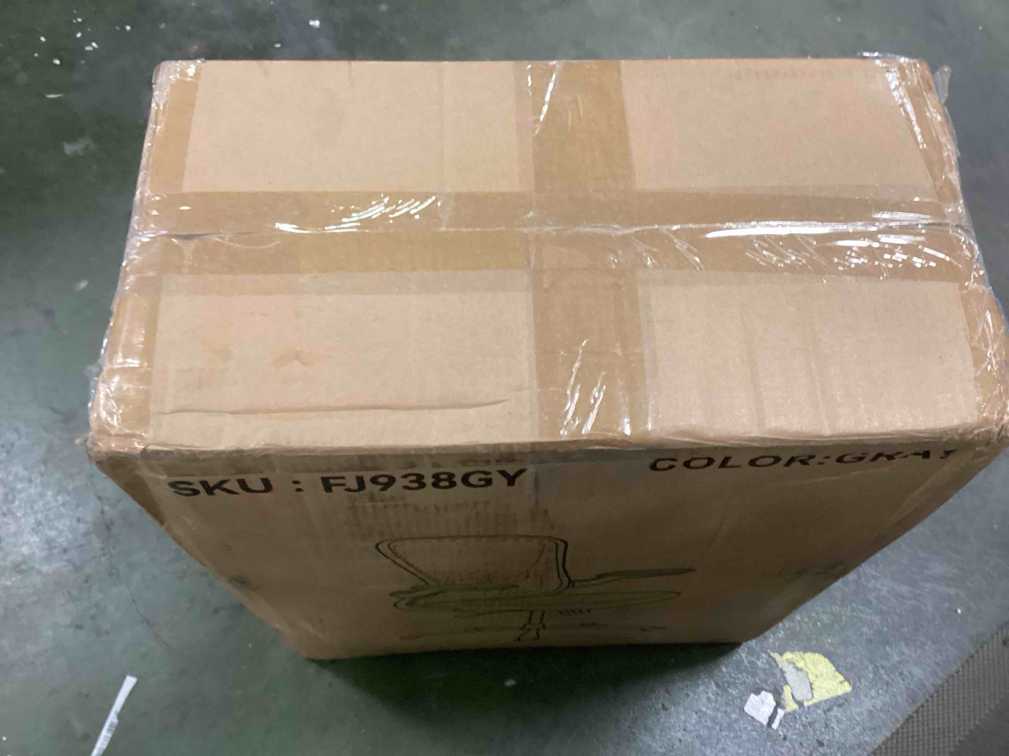 https://s3.amazonaws.com/lotting-images-prod/bidfta/BLU5992619_1708952766272.jpeg