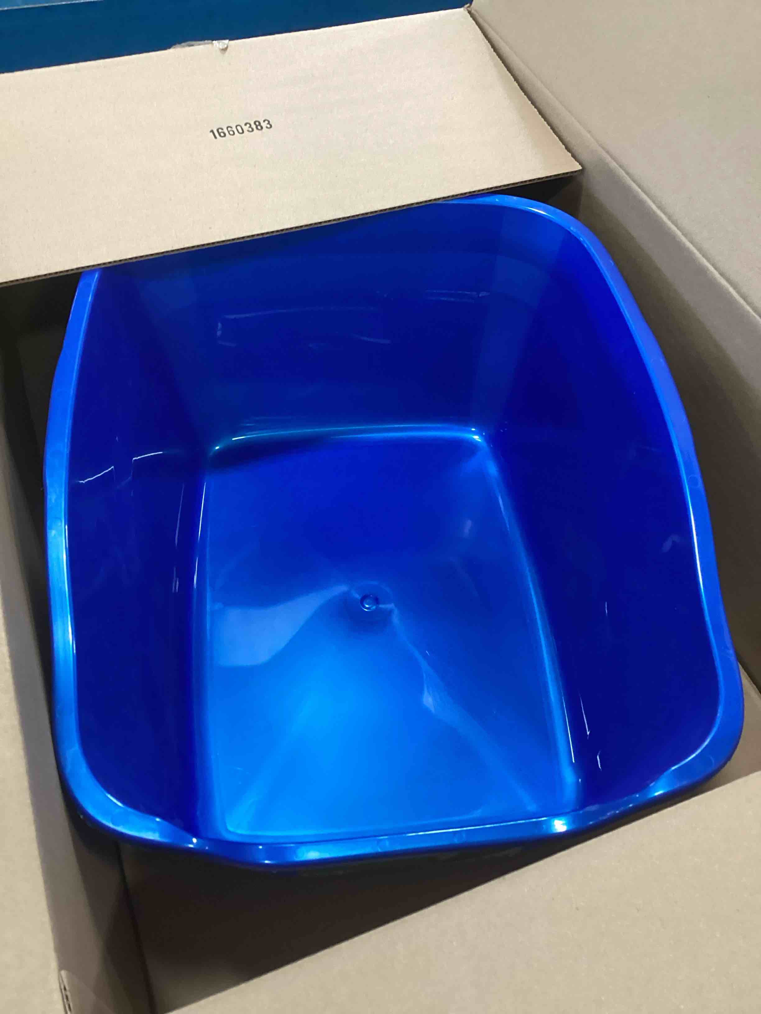 https://s3.amazonaws.com/lotting-images-prod/bidfta/BLU5992755_1708973174336.jpeg