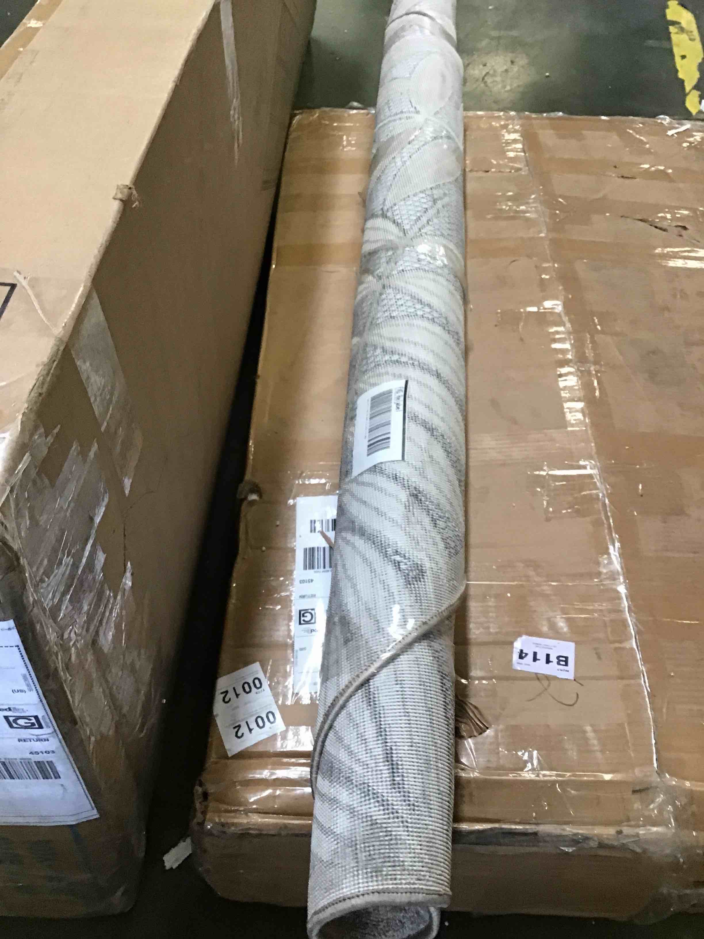 https://s3.amazonaws.com/lotting-images-prod/bidfta/BLU5993131_1708712489331.jpeg