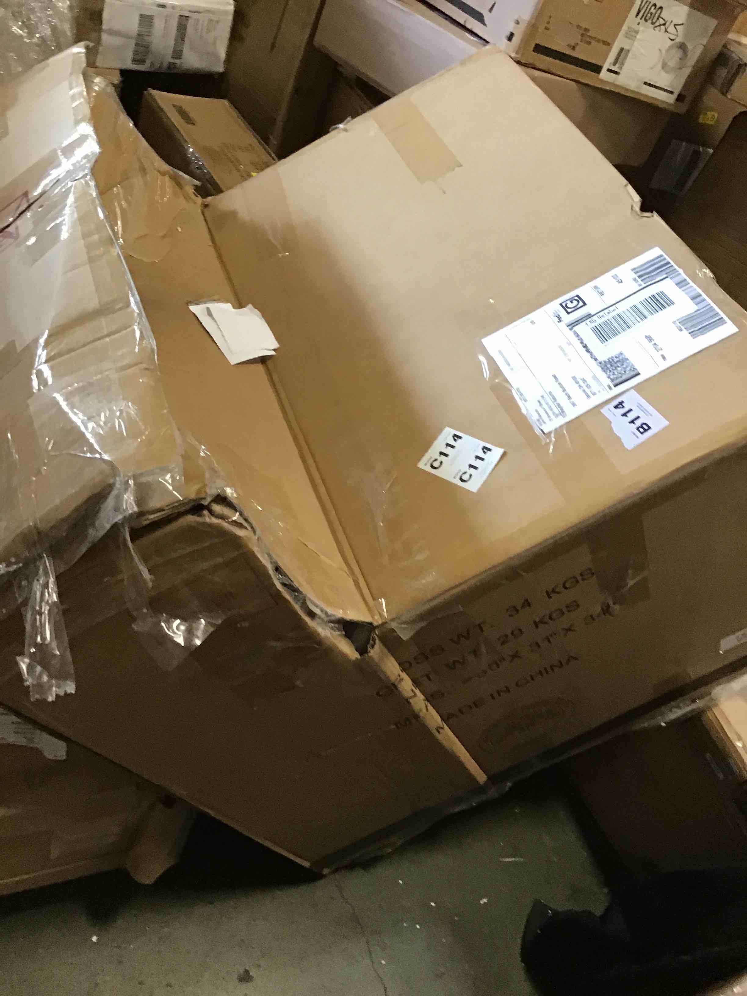 https://s3.amazonaws.com/lotting-images-prod/bidfta/BLU5993176_1708717005832.jpeg