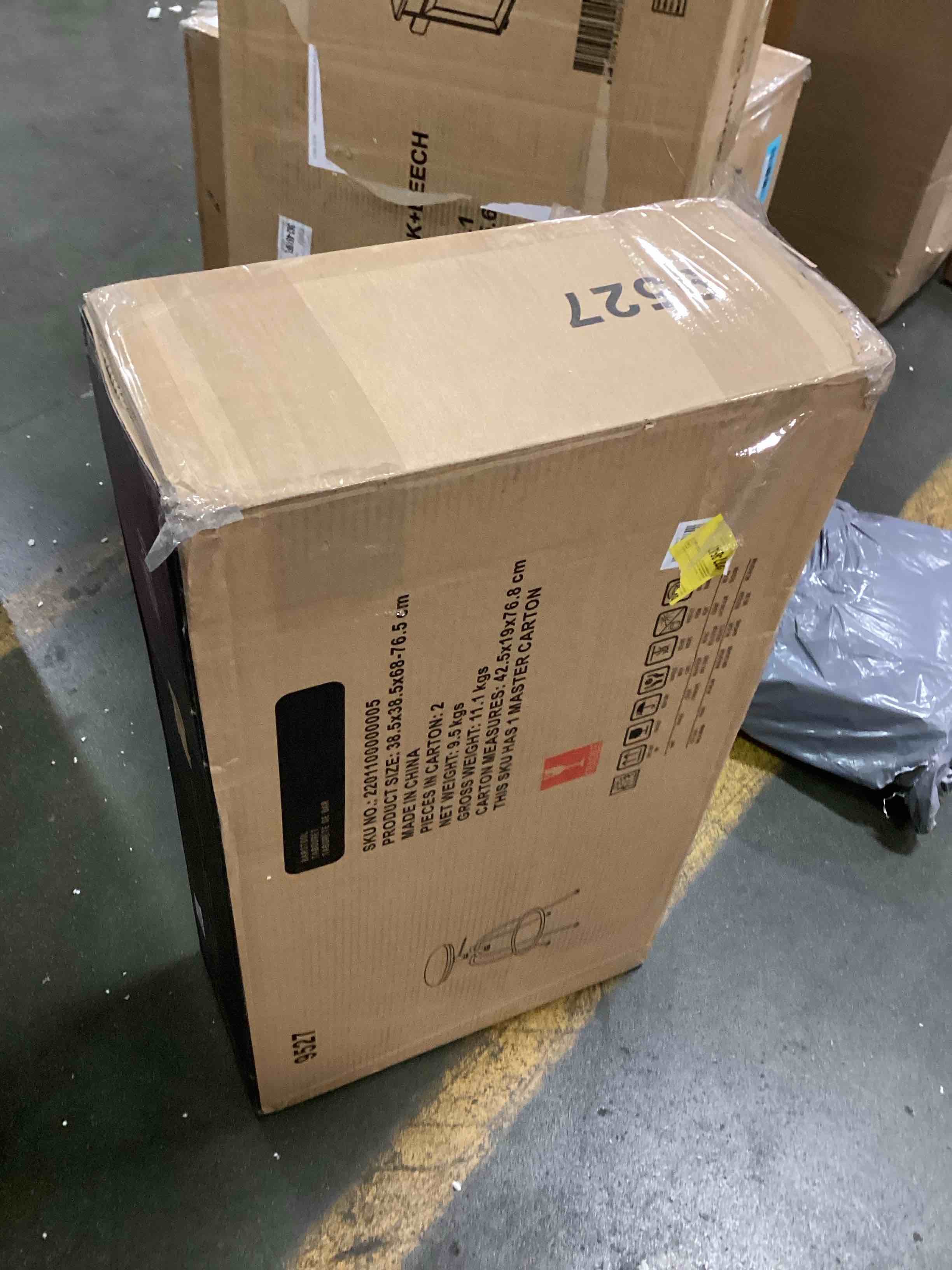 https://s3.amazonaws.com/lotting-images-prod/bidfta/BLU5993736_1709135786195.jpeg