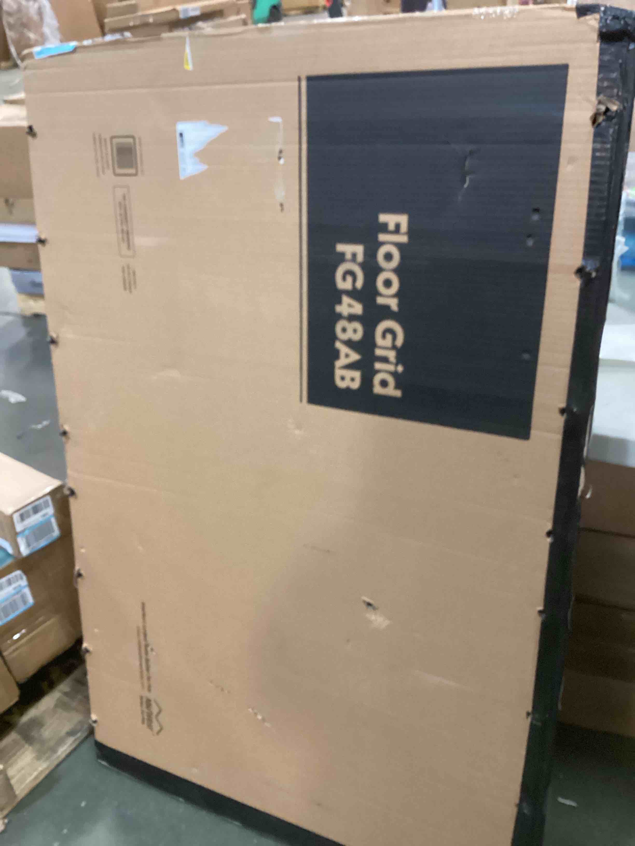 https://s3.amazonaws.com/lotting-images-prod/bidfta/BLU5994890_1708630524113.jpeg