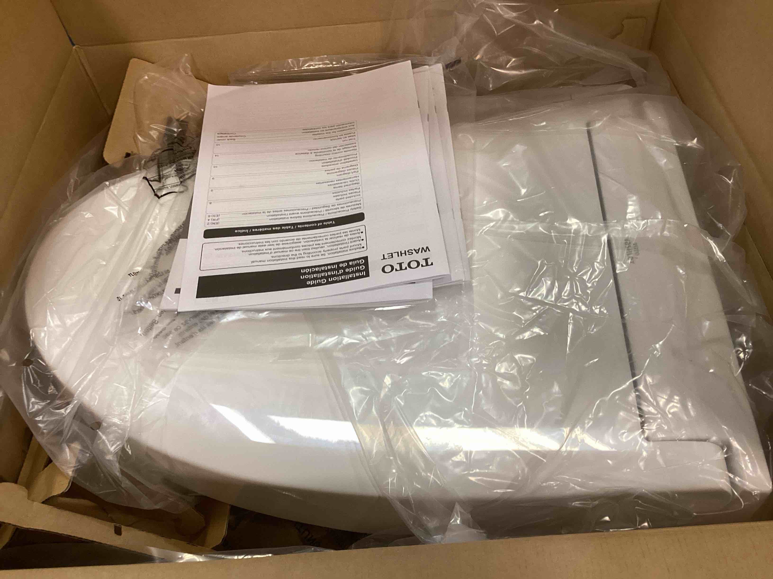https://s3.amazonaws.com/lotting-images-prod/bidfta/BLU5994987_1708697795027.jpeg