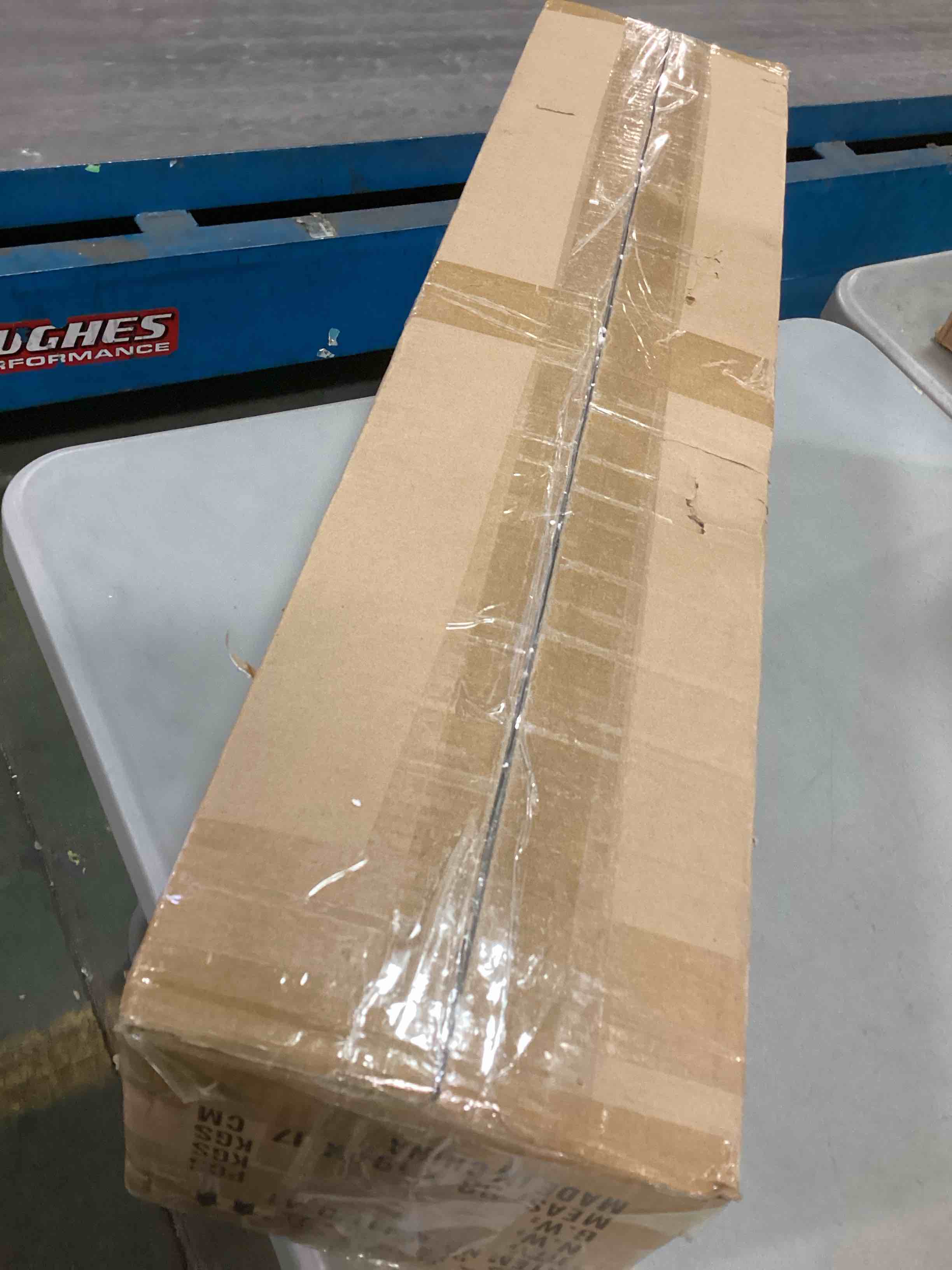 https://s3.amazonaws.com/lotting-images-prod/bidfta/BLU5995138_1708719945029.jpeg