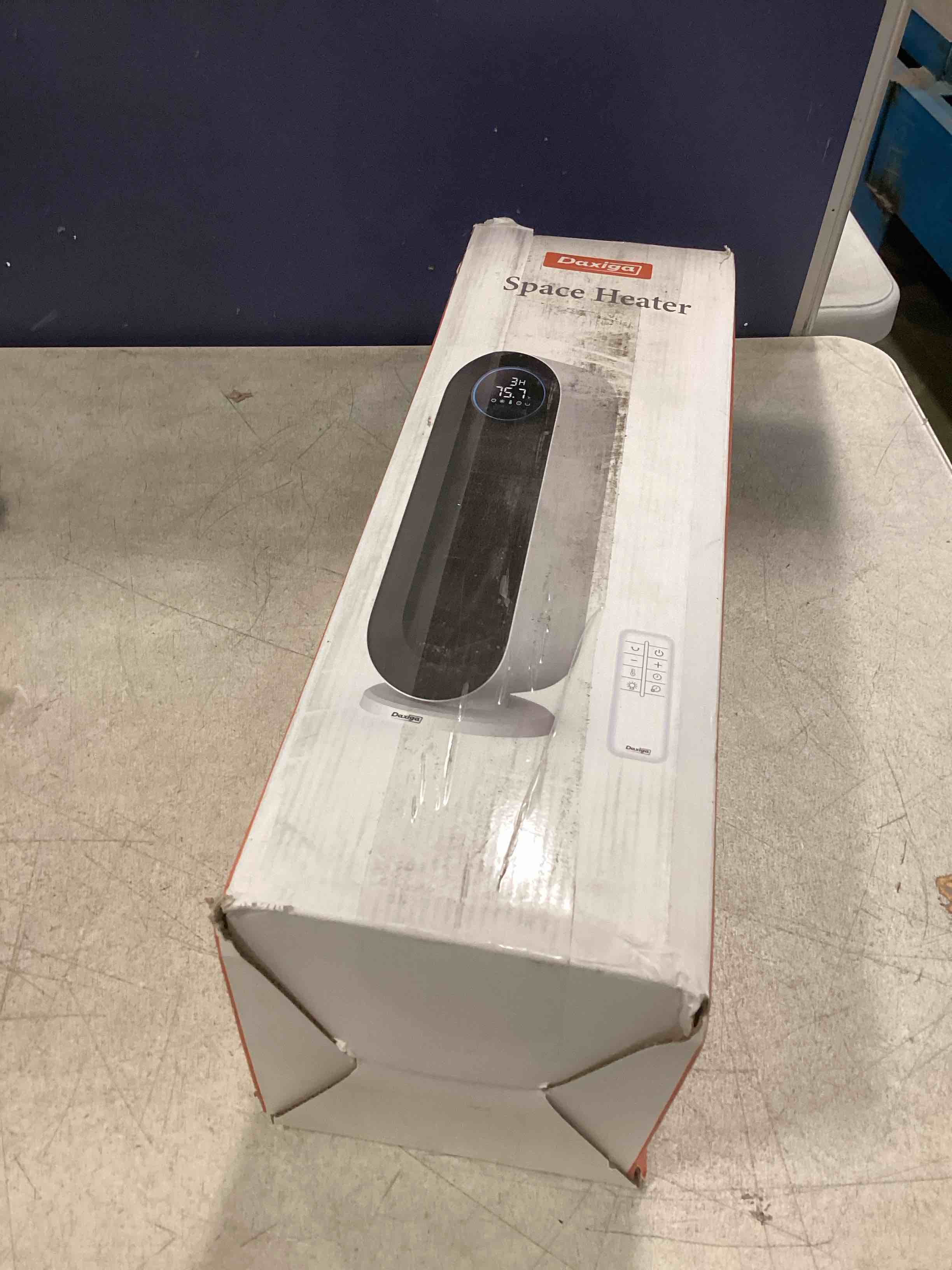 https://s3.amazonaws.com/lotting-images-prod/bidfta/BLU5995462_1708958578273.jpeg