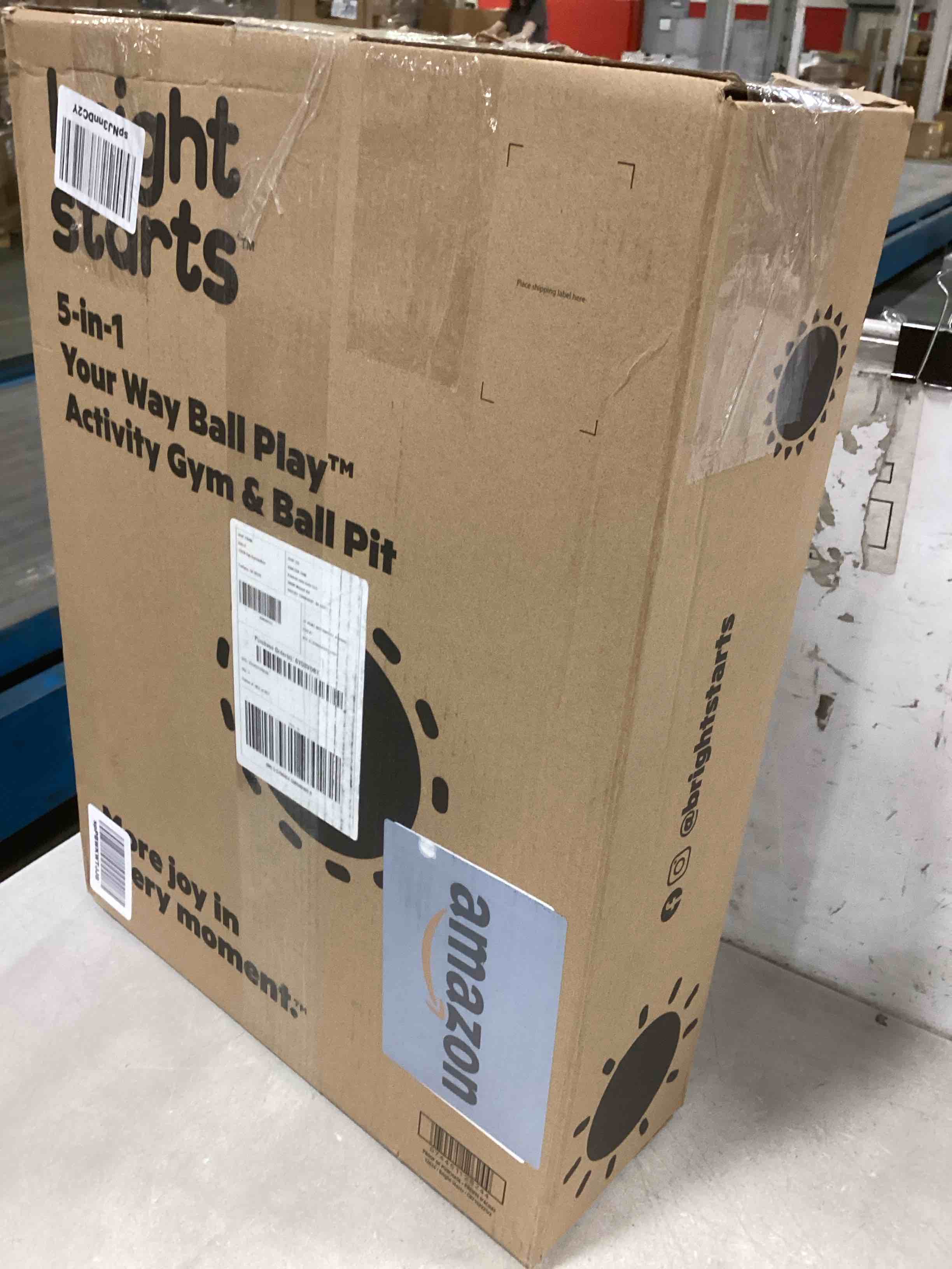 https://s3.amazonaws.com/lotting-images-prod/bidfta/BLU5995591_1709039131631.jpeg