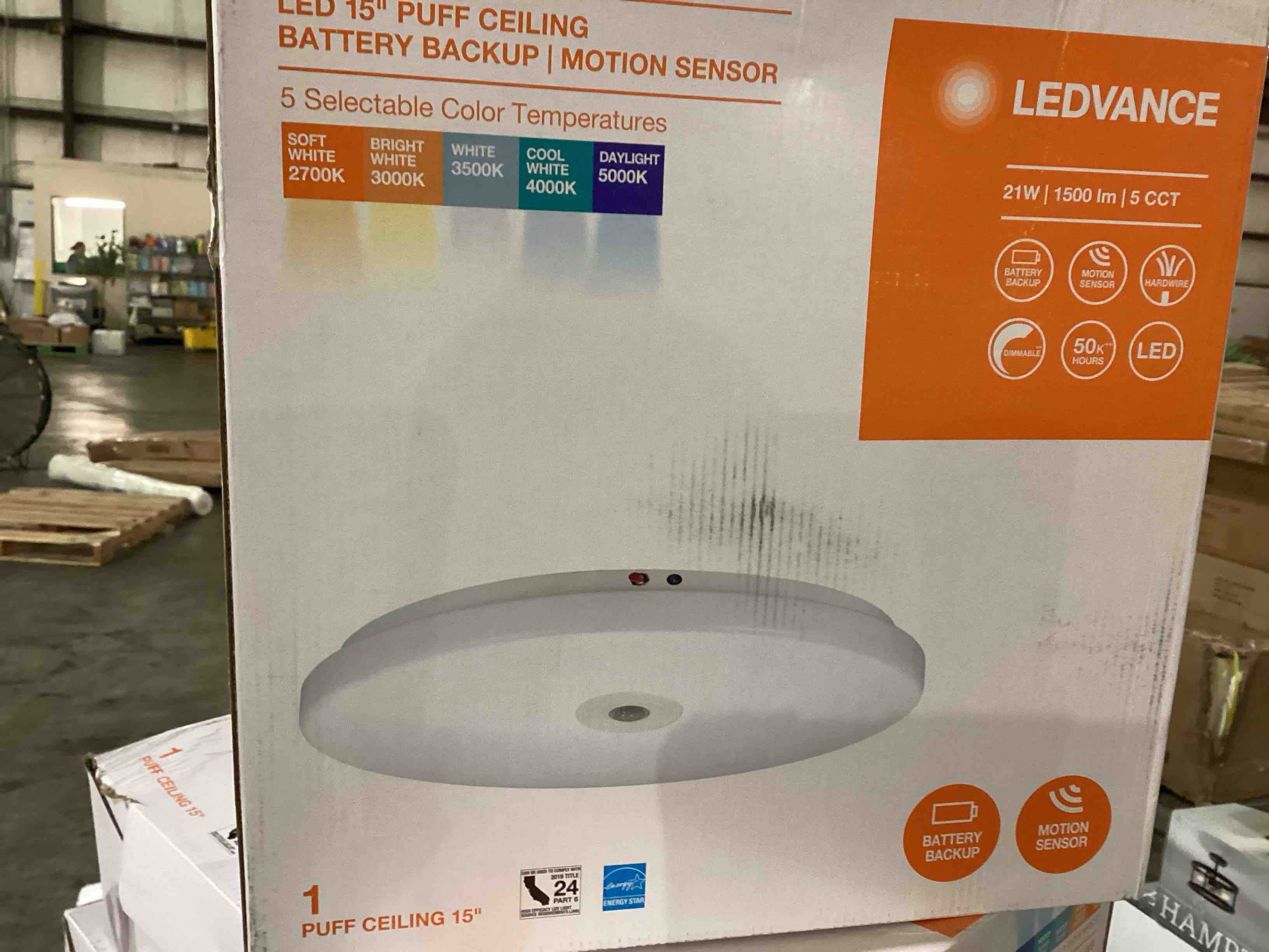 https://s3.amazonaws.com/lotting-images-prod/bidfta/BLU5996093_1715107184968.jpeg