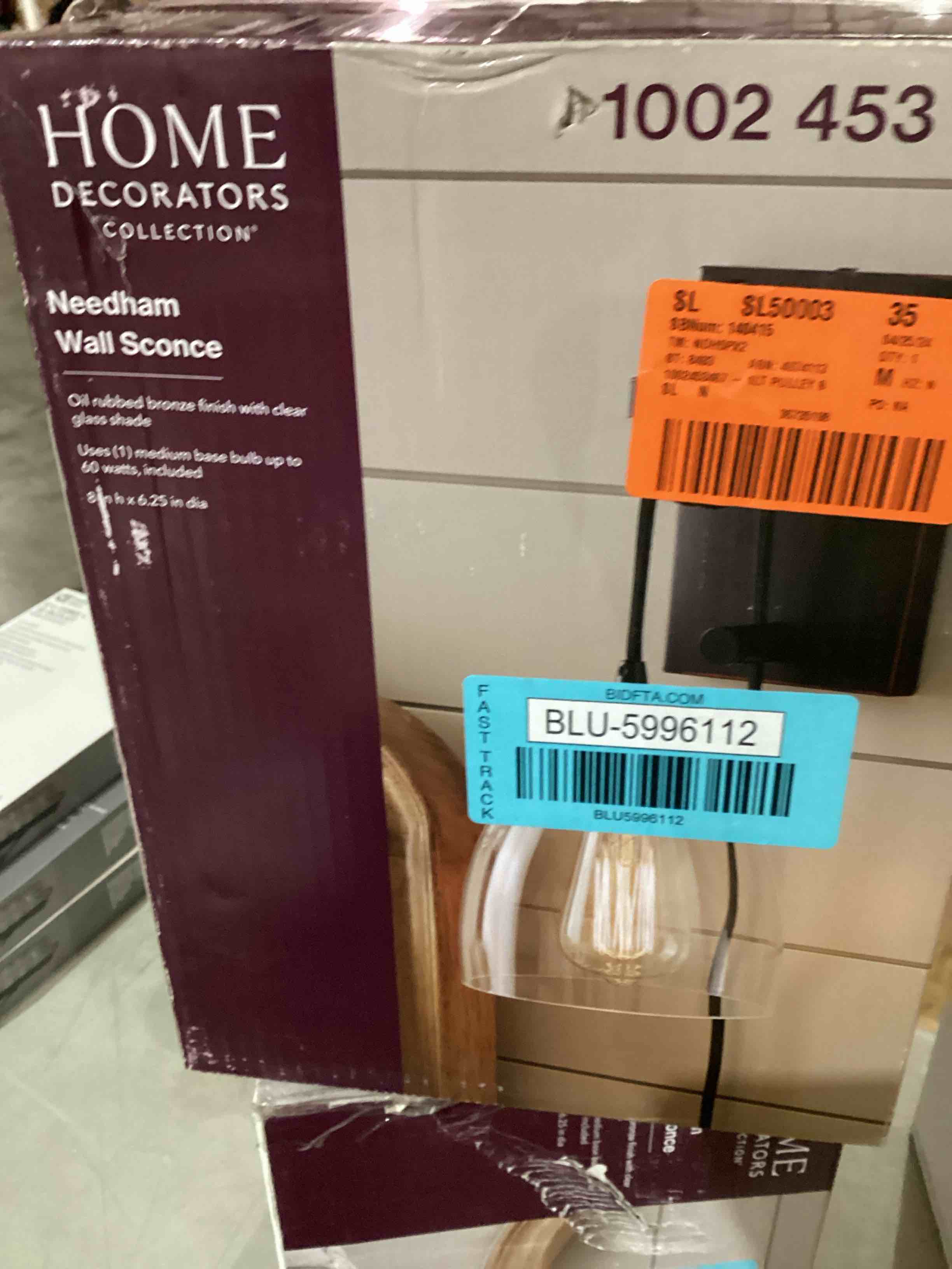 https://s3.amazonaws.com/lotting-images-prod/bidfta/BLU5996109_1715107978815.jpeg