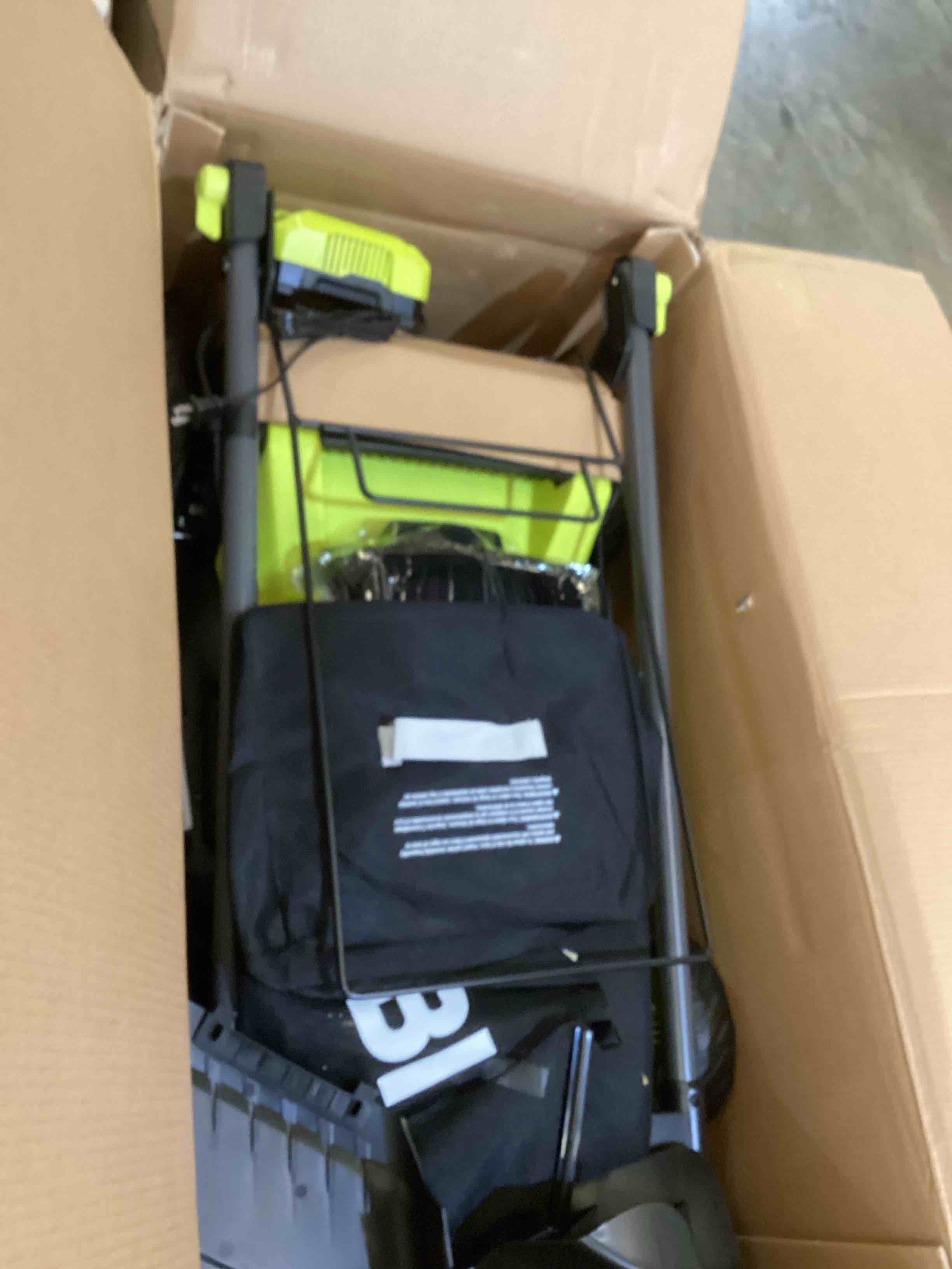 https://s3.amazonaws.com/lotting-images-prod/bidfta/BLU5996750_1716310929177.jpeg