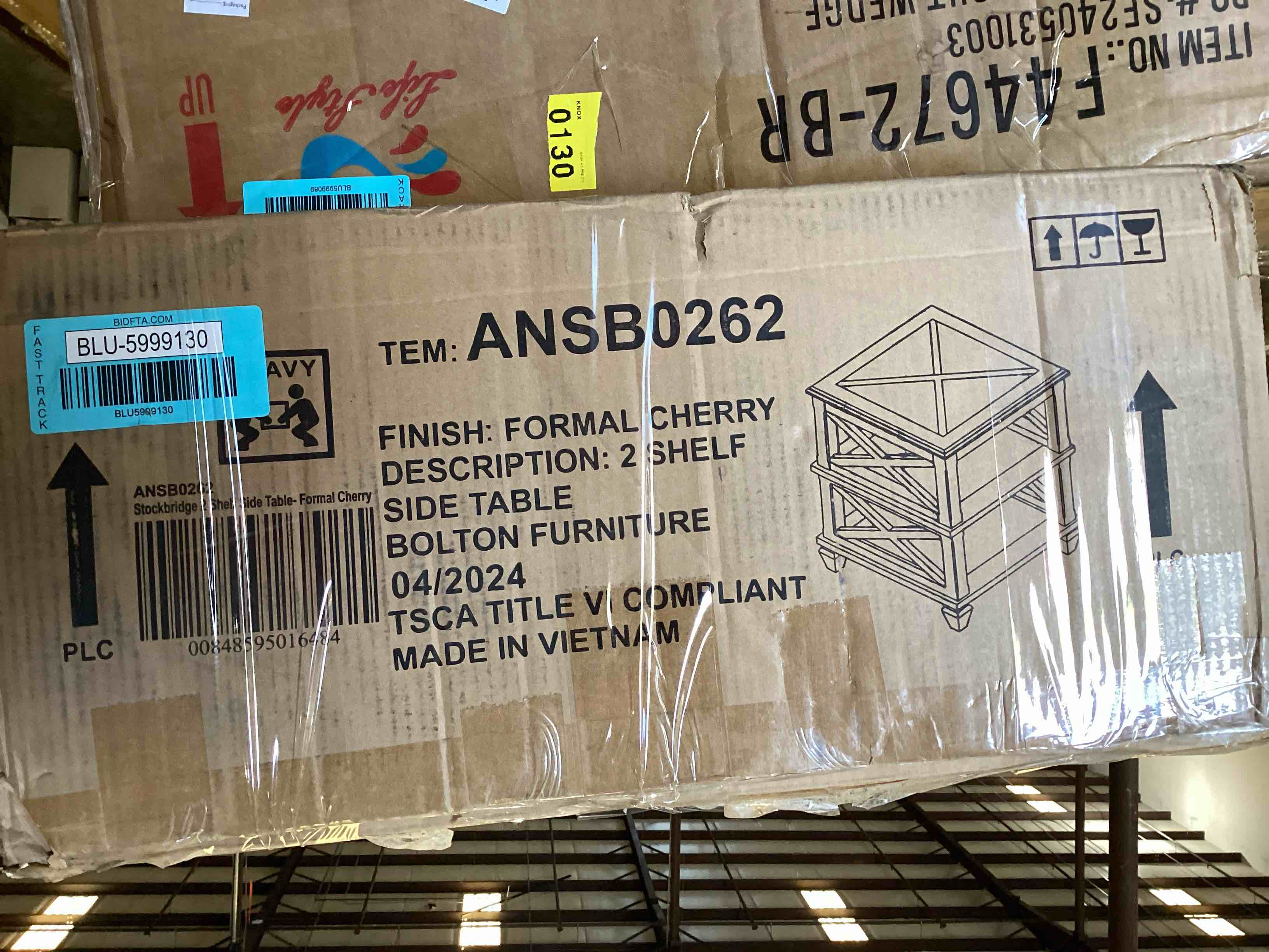 https://s3.amazonaws.com/lotting-images-prod/bidfta/BLU5999130_1726857914545.jpeg