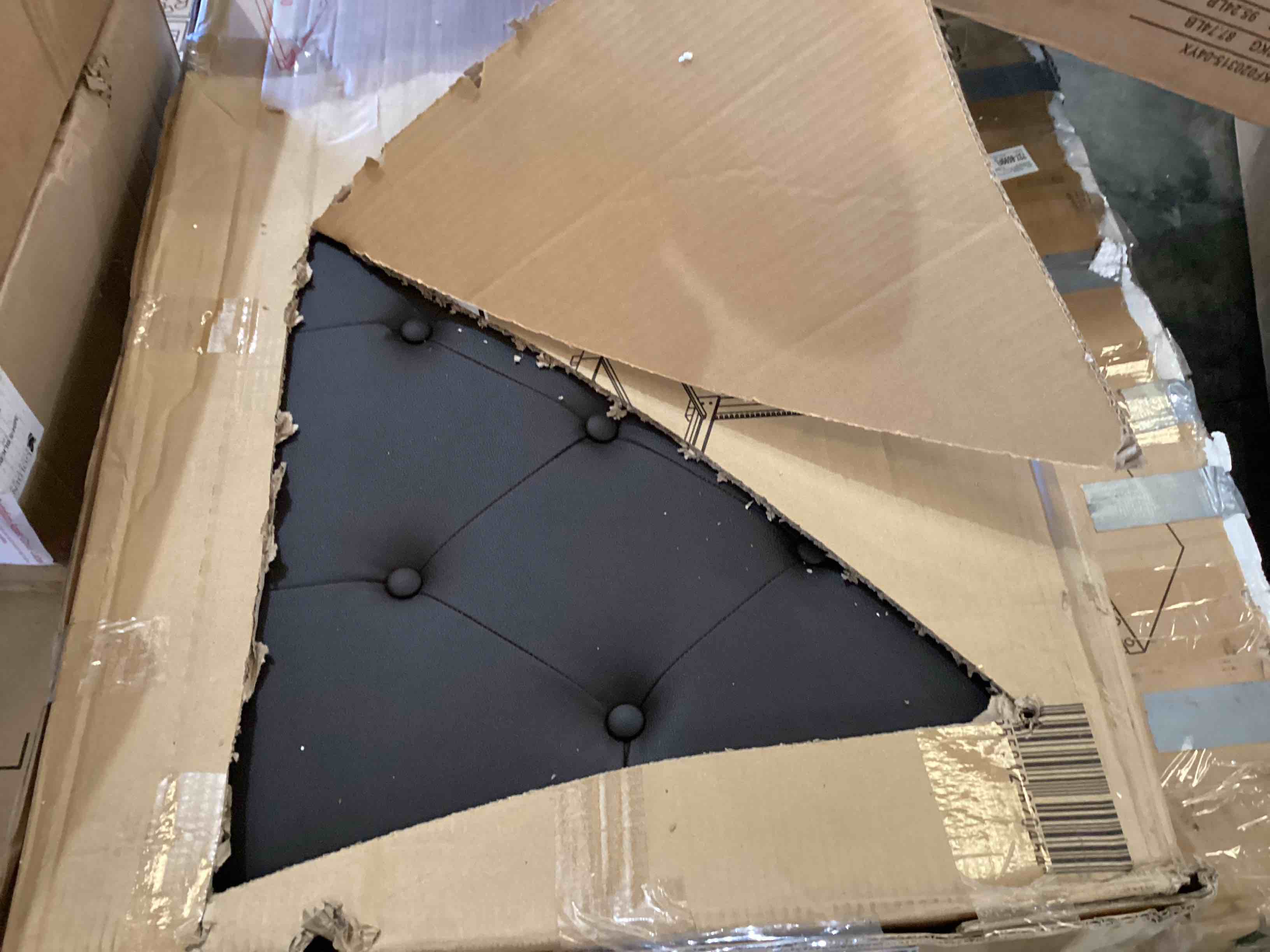 https://s3.amazonaws.com/lotting-images-prod/bidfta/BLU6000023_1727897740775.jpeg