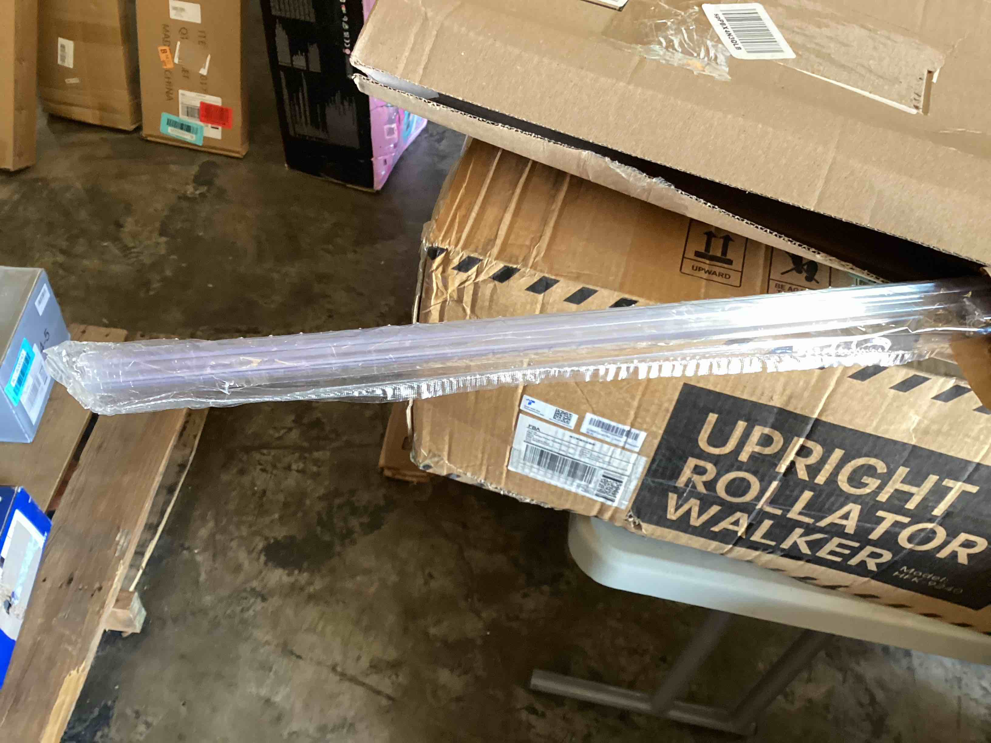 https://s3.amazonaws.com/lotting-images-prod/bidfta/BLU6000234_1728052574137.jpeg