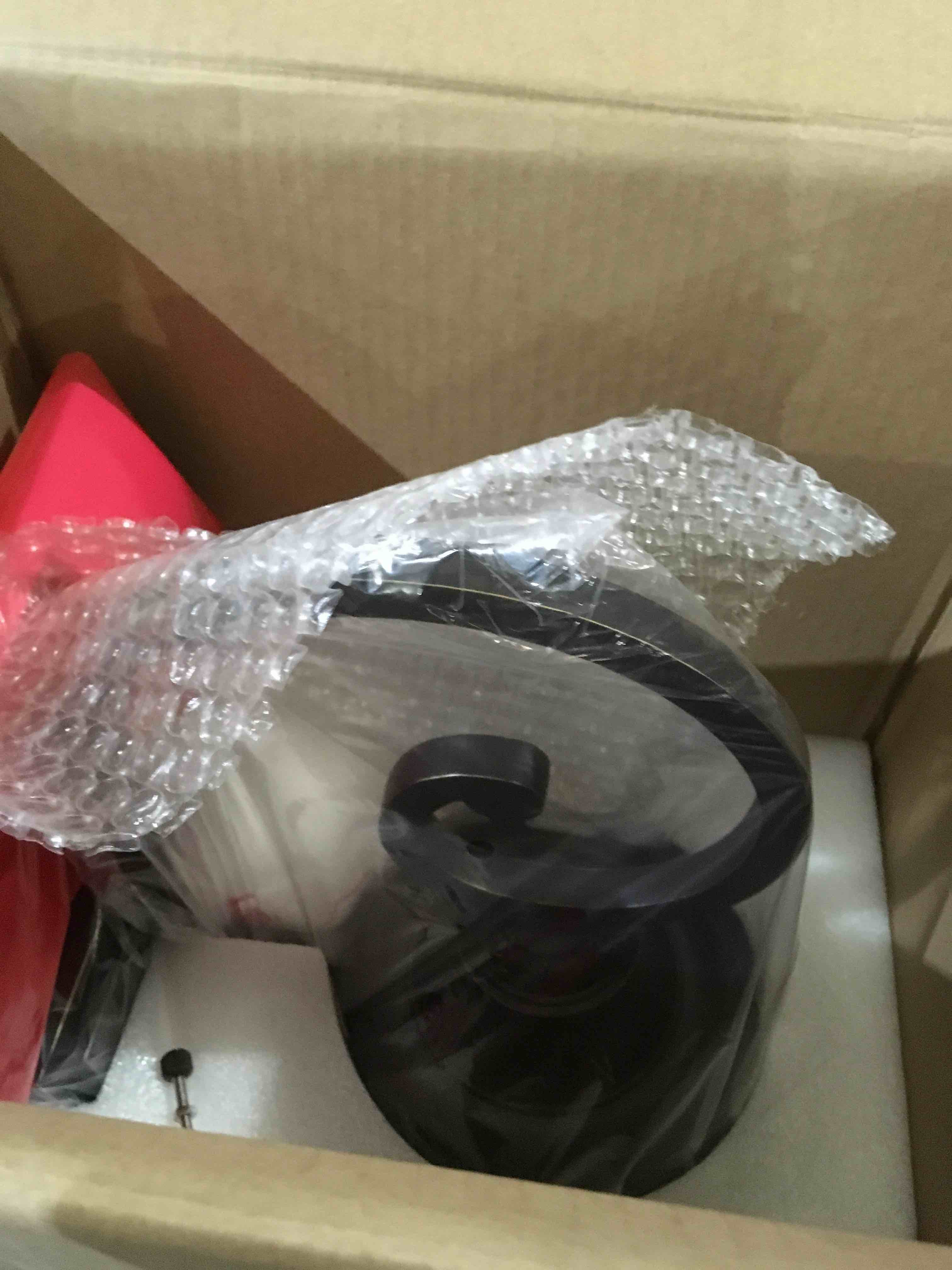 https://s3.amazonaws.com/lotting-images-prod/bidfta/BLU6003450_1715779162295.jpeg