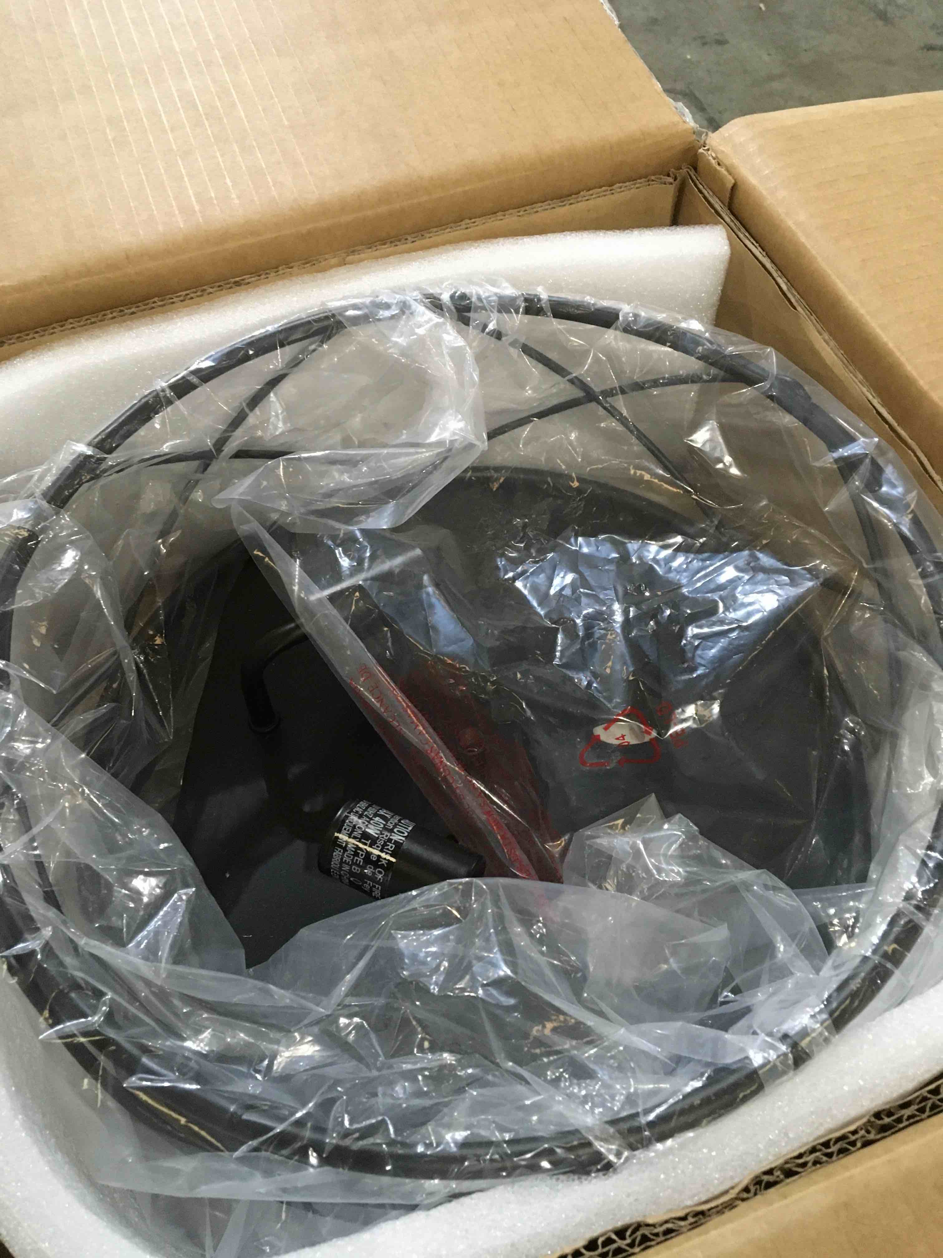 https://s3.amazonaws.com/lotting-images-prod/bidfta/BLU6003529_1715863904051.jpeg