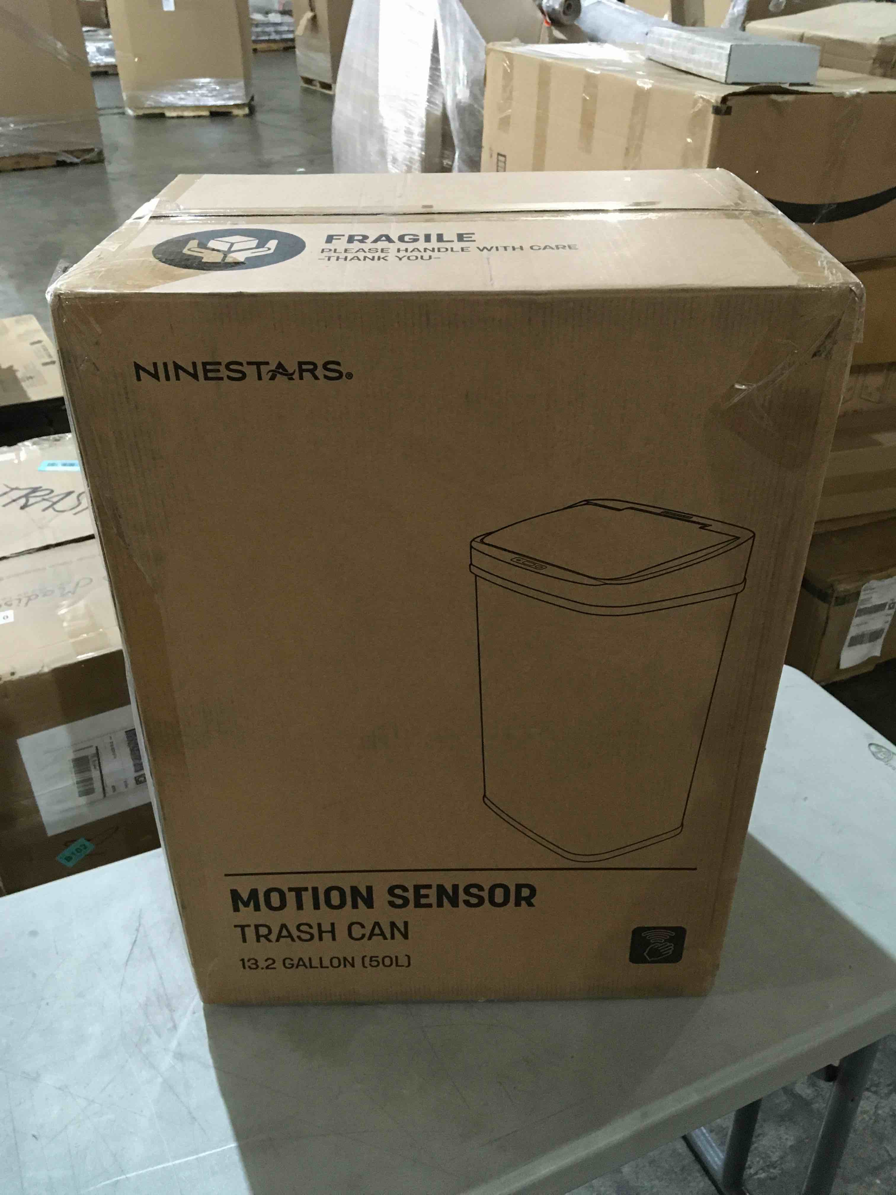 https://s3.amazonaws.com/lotting-images-prod/bidfta/BLU6003640_1715951042927.jpeg